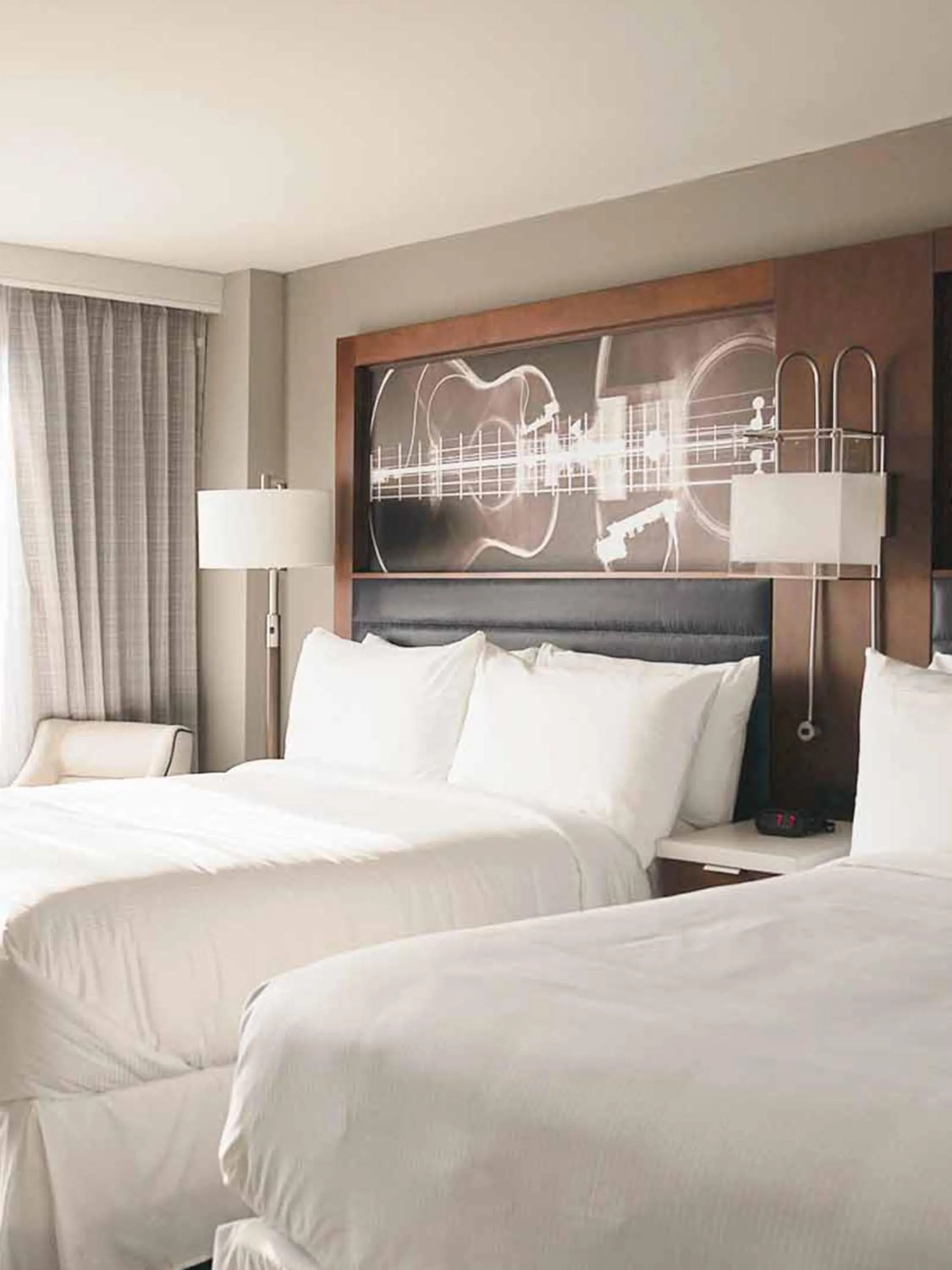 Bedroom, Bed in Memphis Vitality Hotel