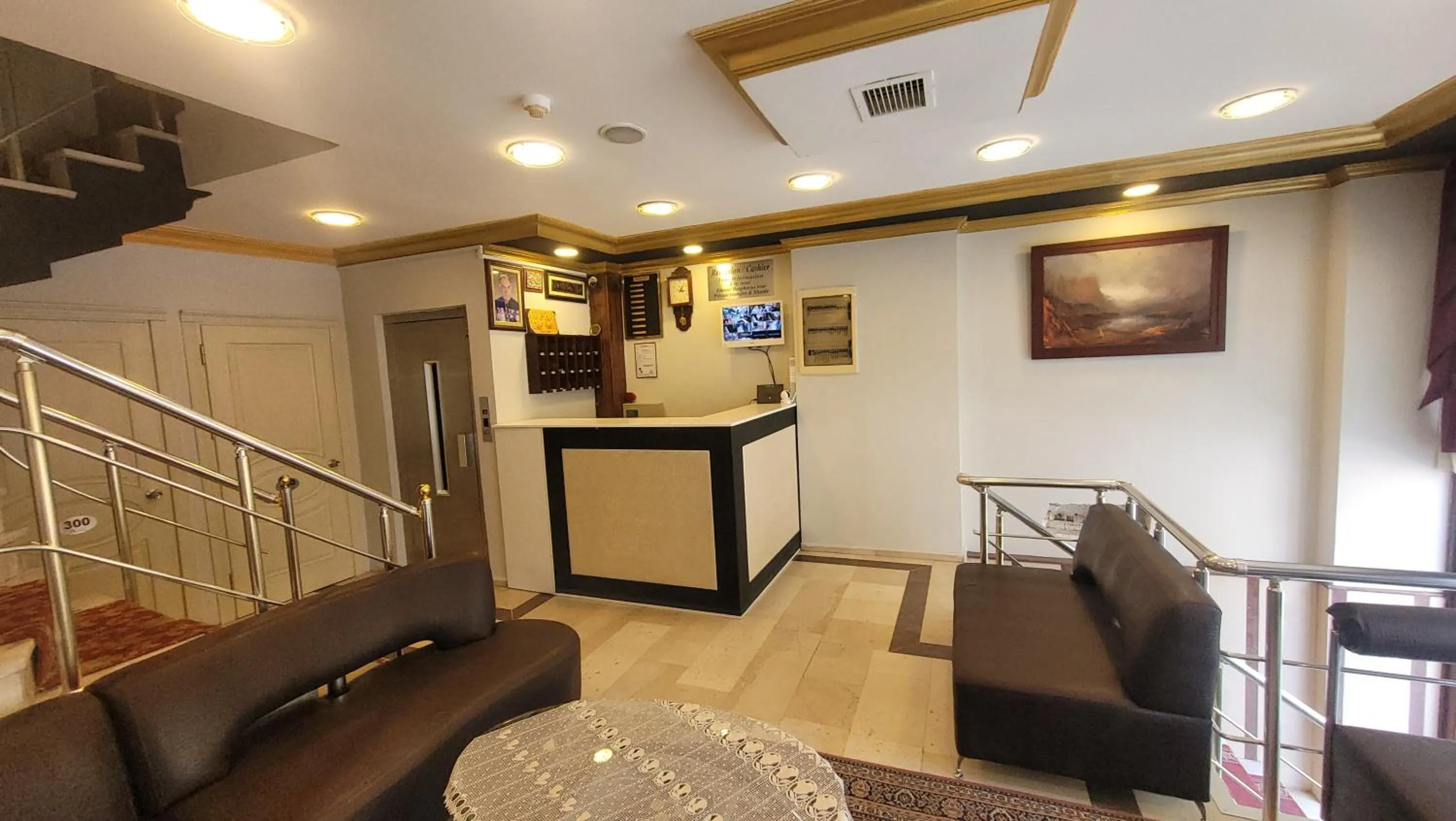 Lobby or reception in MEHMET BEY HOTEL