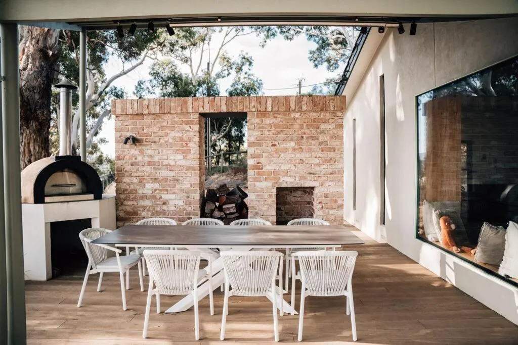 Suyapto House