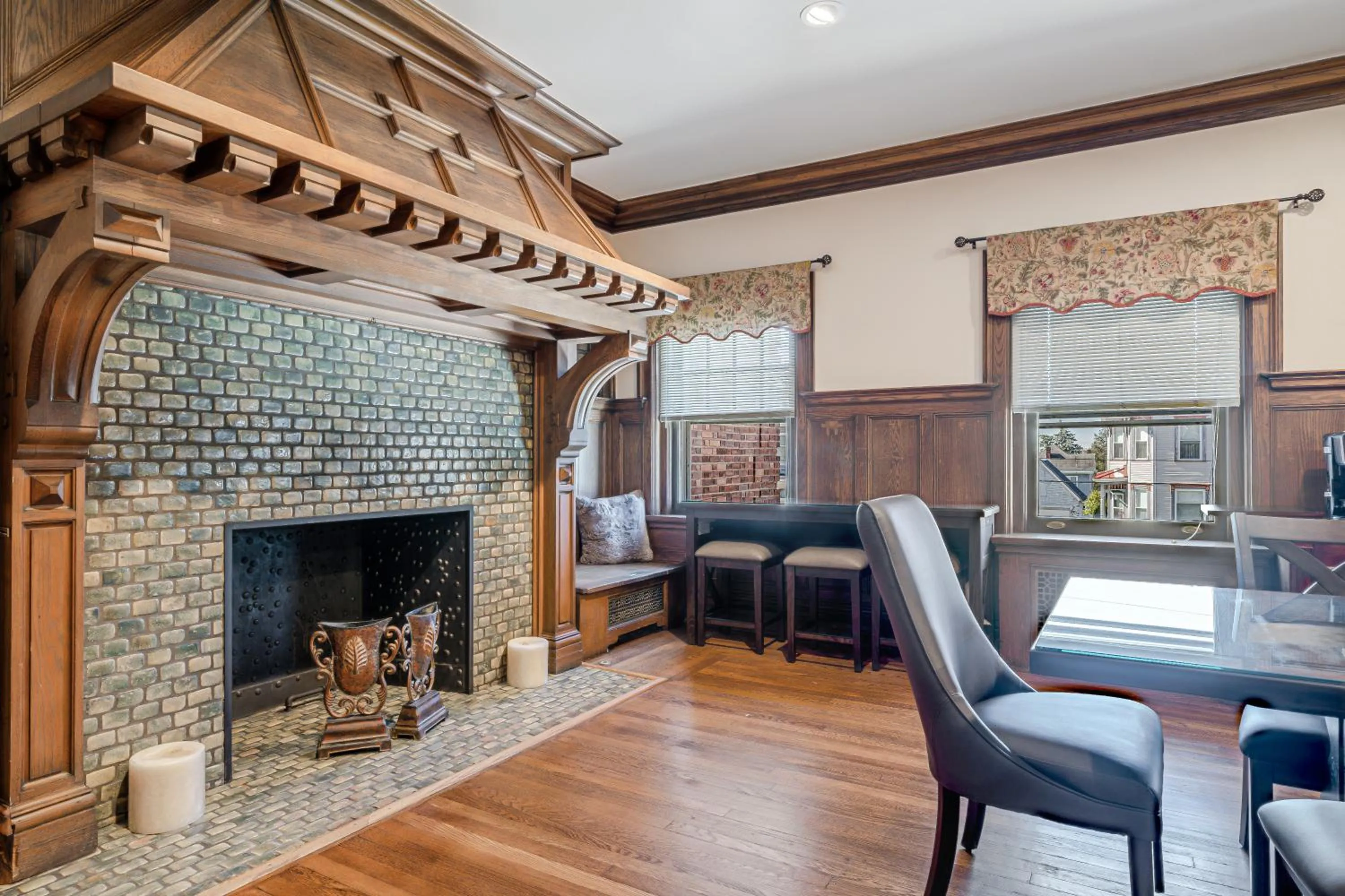 Communal lounge/ TV room in The Grandeur Estate