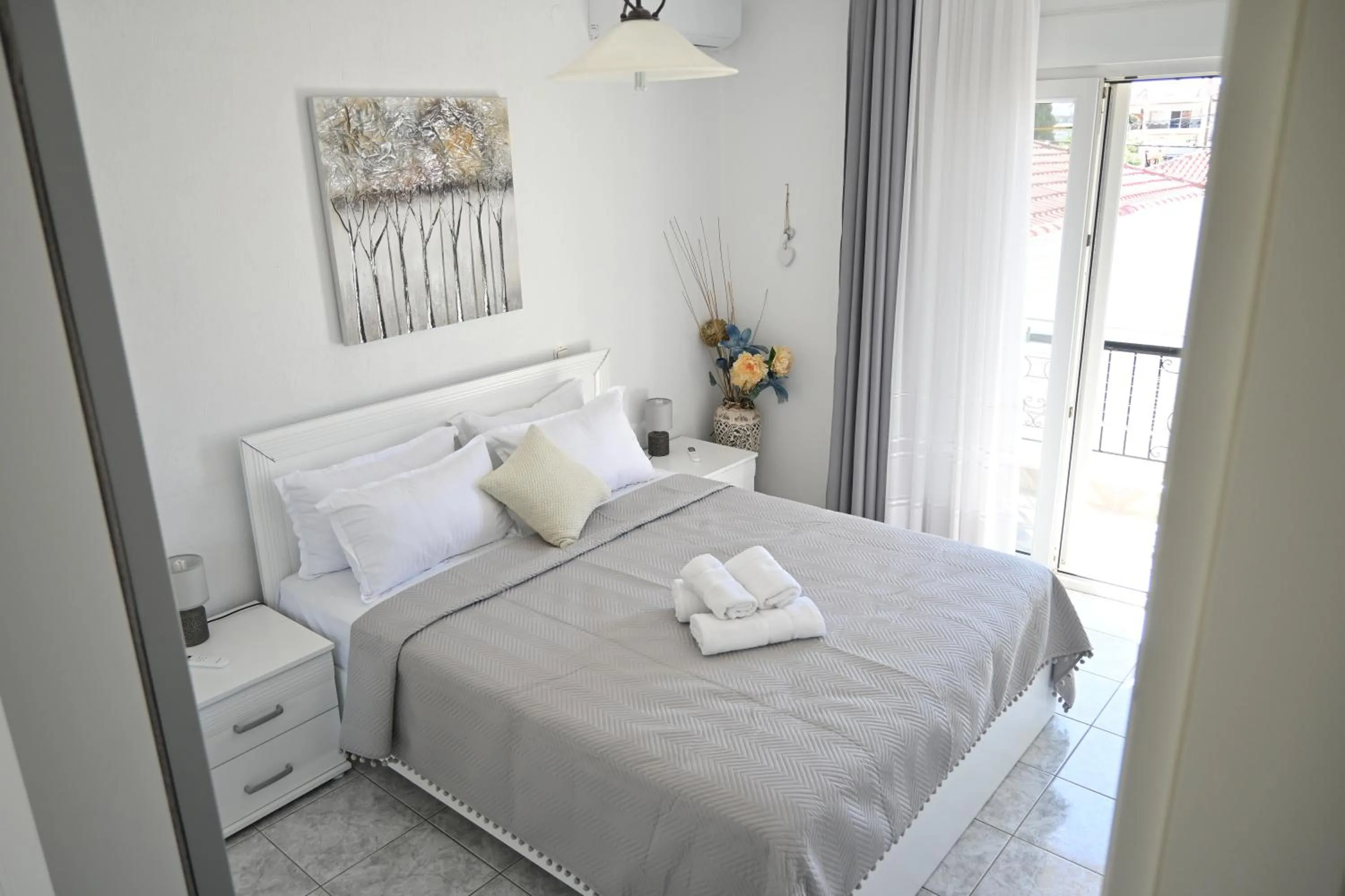 Bed in Doukas Aparthotel