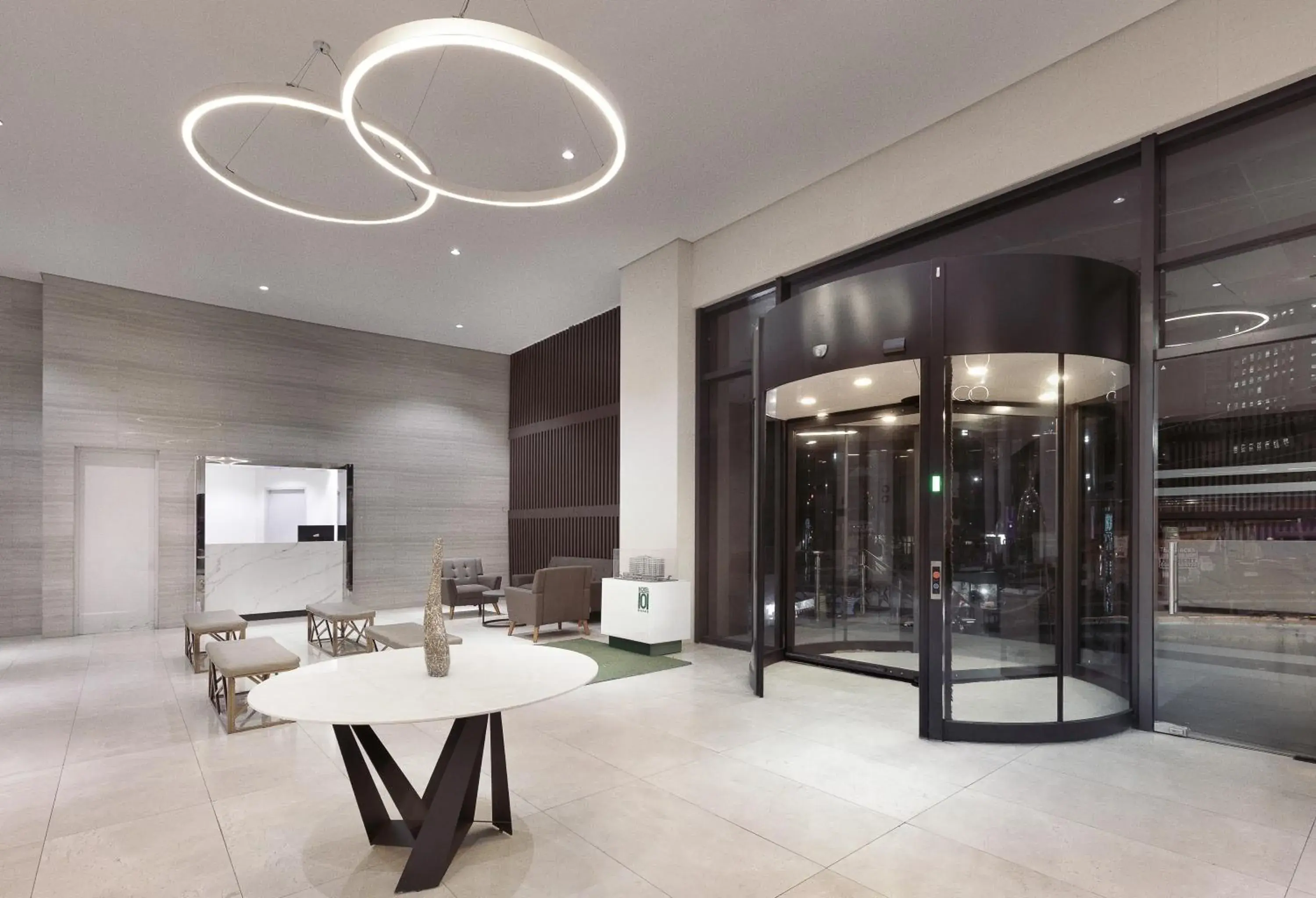 Lobby or reception in Hotel101 - Fort Lobby or reception in Hotel101 - Fort