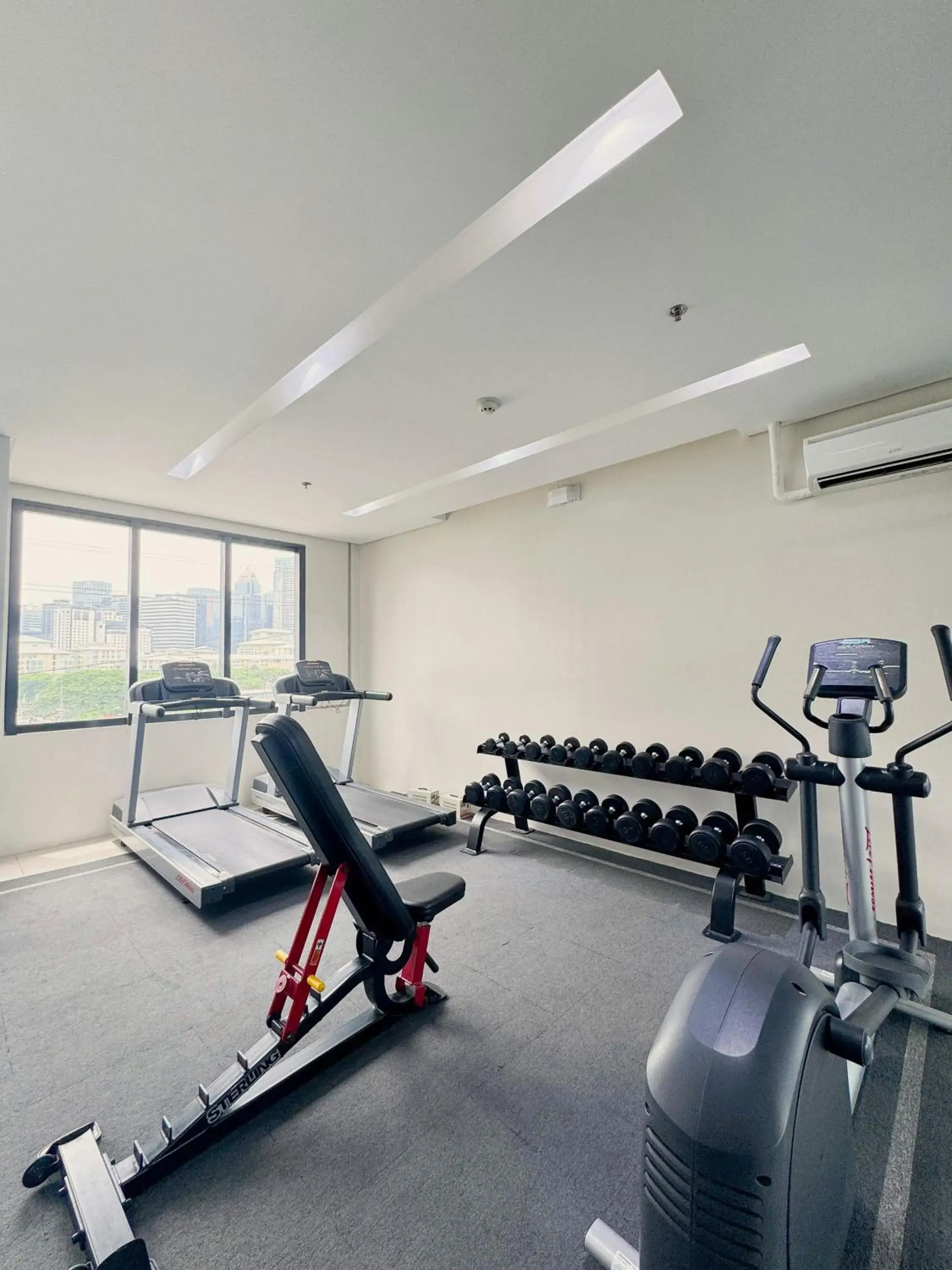 Fitness centre/facilities in Hotel101 - Fort Fitness centre/facilities in Hotel101 - Fort