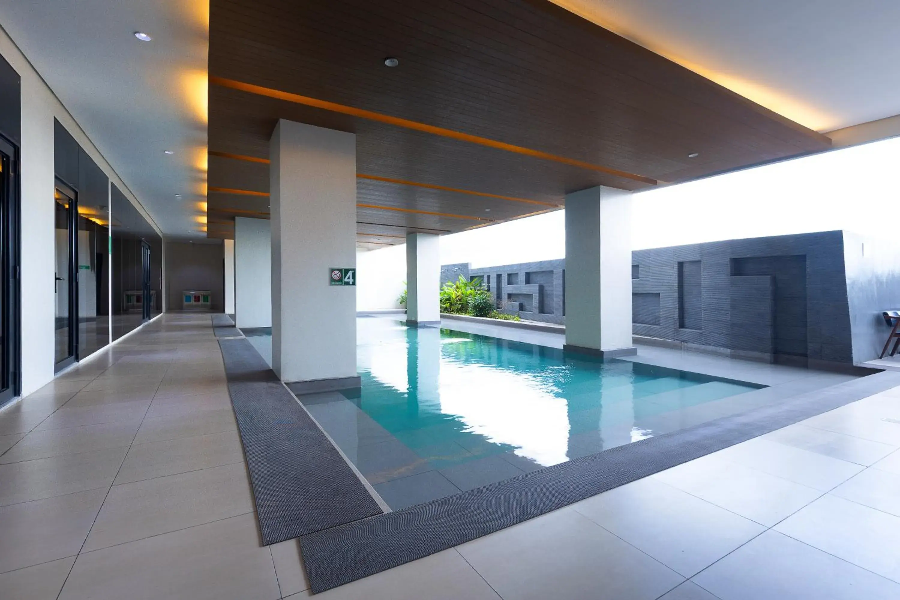 Pool view in Hotel101 - Fort Pool view in Hotel101 - Fort