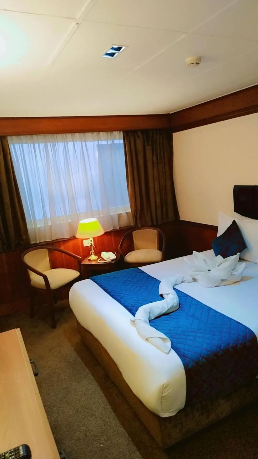 Deluxe Single Room in Prince Omar Boat