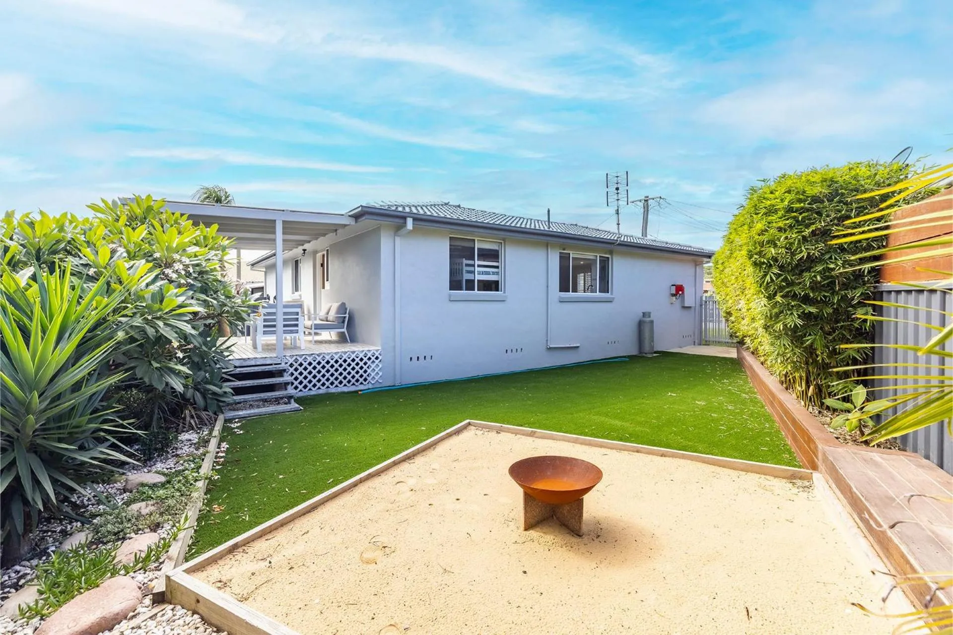 Seabreeze 18 Abel Place fantastic holiday house on the beach