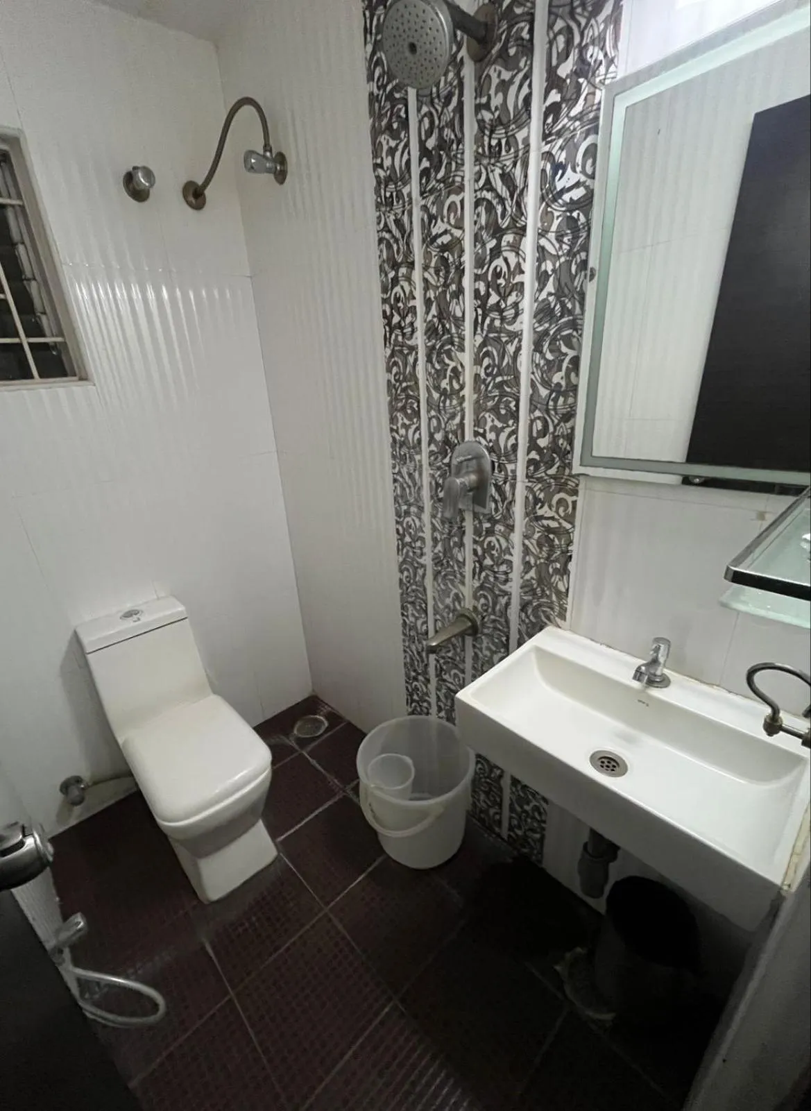 Toilet in Western Keys Hotel