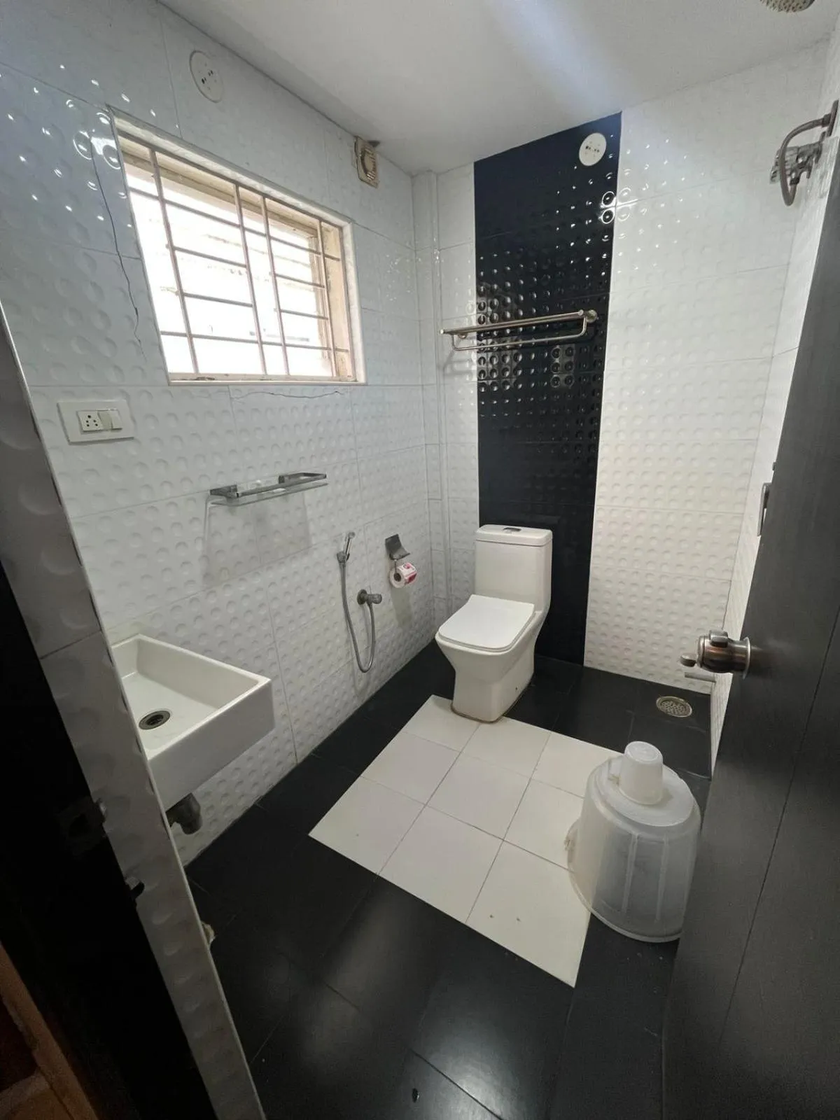 Bathroom in Western Keys Hotel