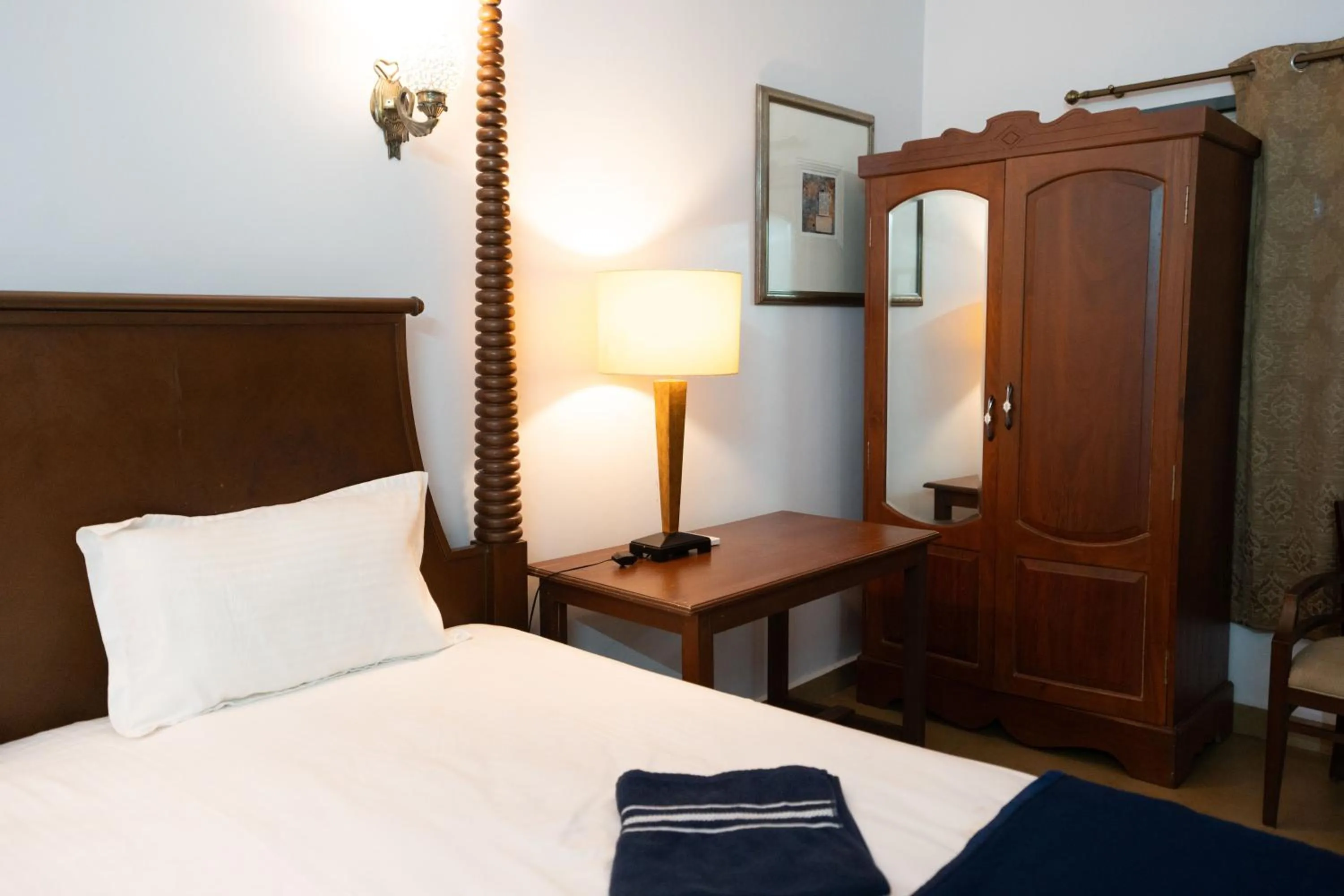 Bed in Nasya Beachside Cottages