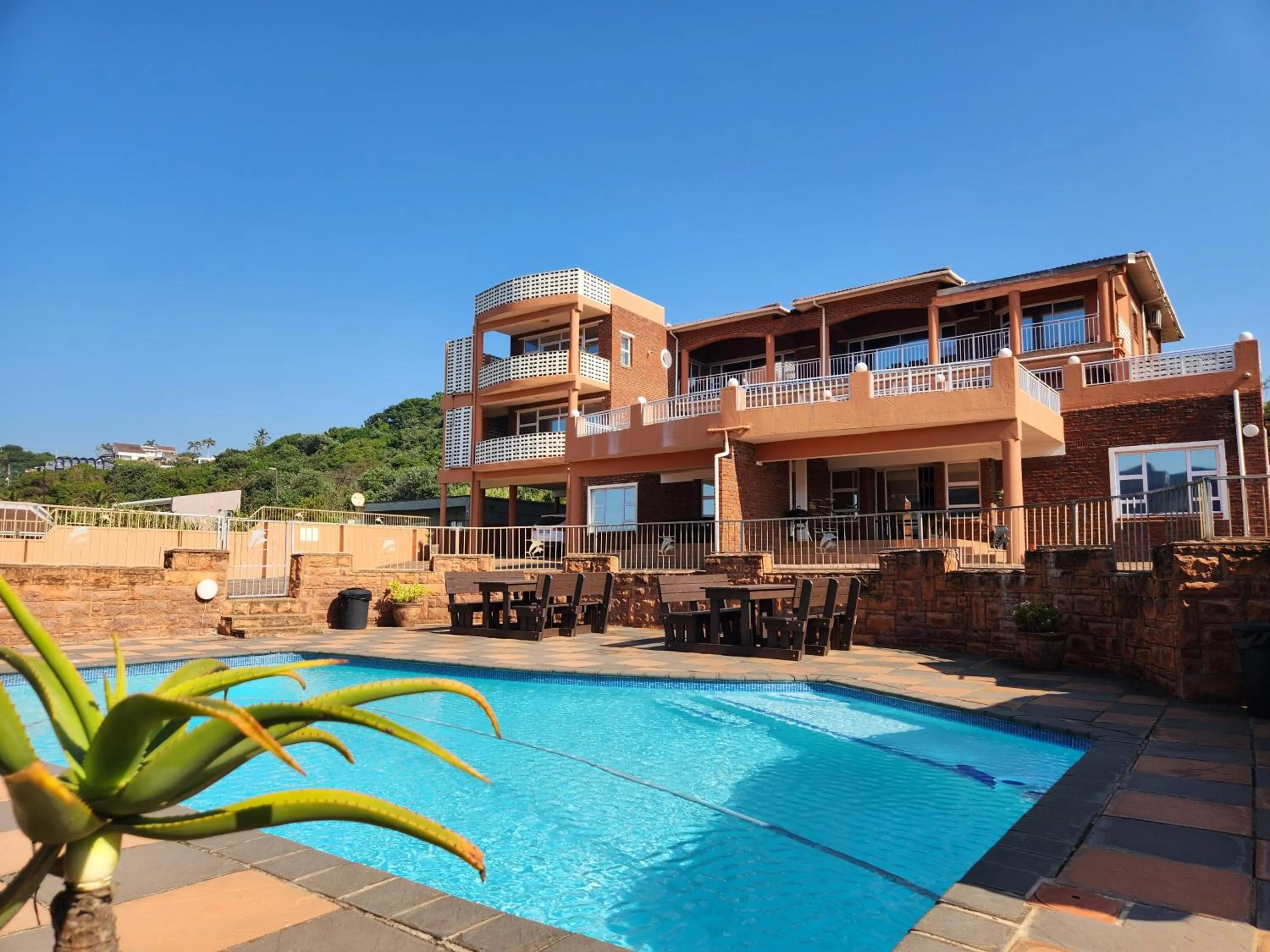 Property building in Golden Dawn Chalets