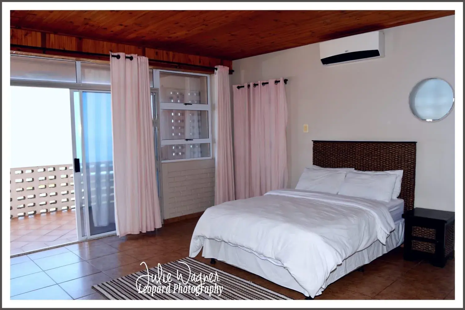 Large Chalet in Golden Dawn Chalets Large Chalet in Golden Dawn Chalets