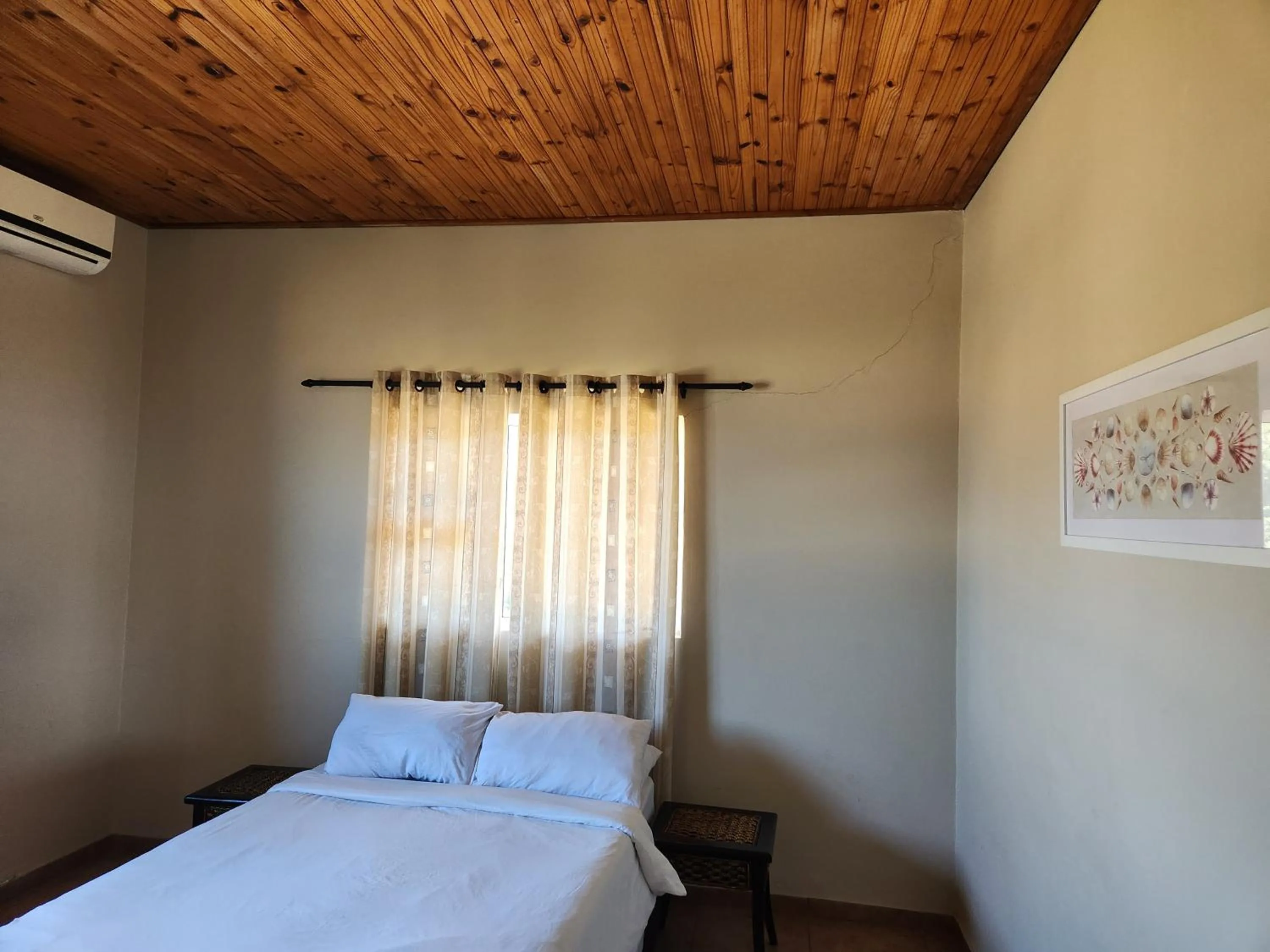 Bed in Golden Dawn Chalets