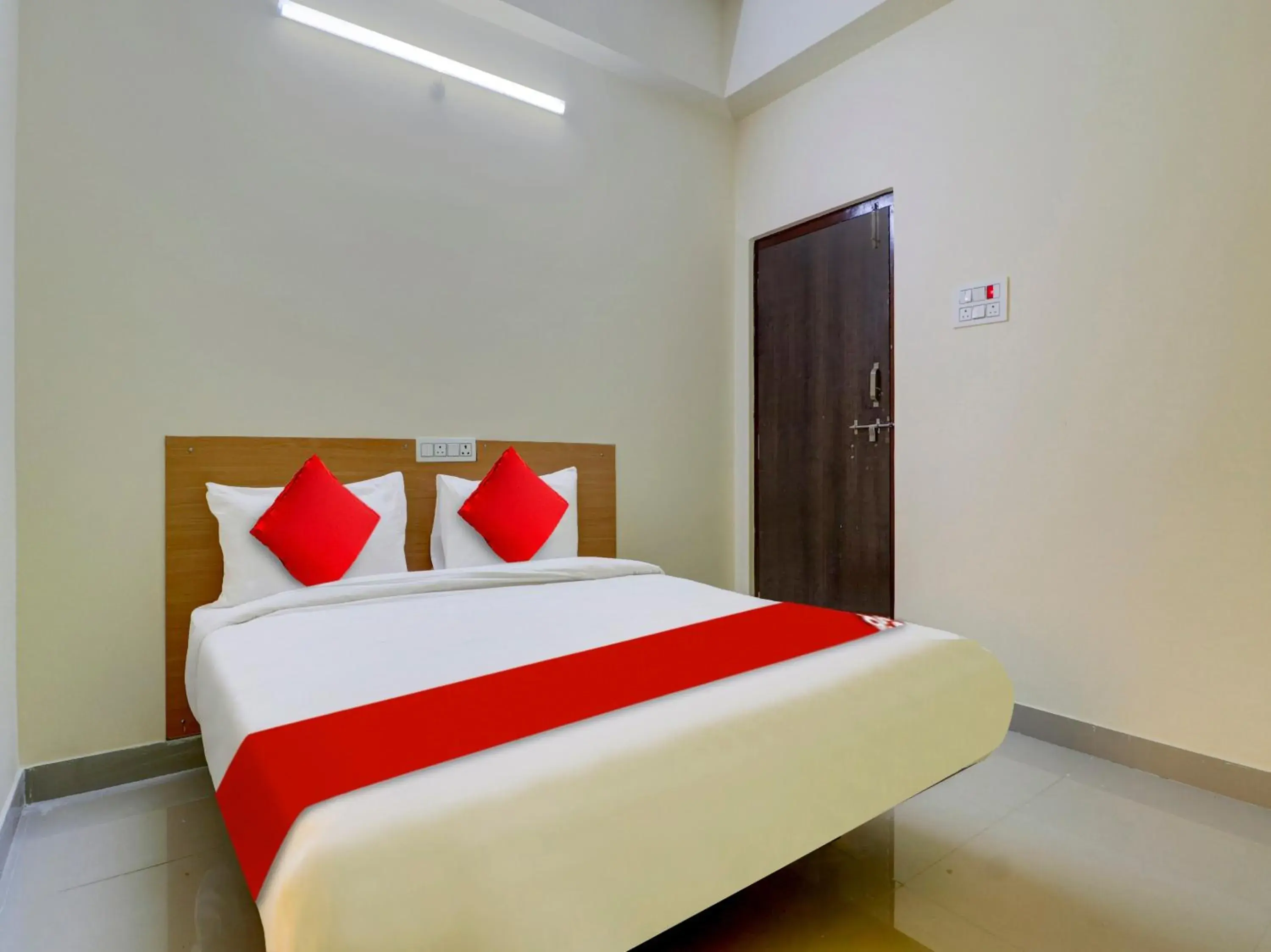 Bedroom, Bed in Super Collection O RBS NFC Road Bedroom, Bed in Super Collection O RBS NFC Road