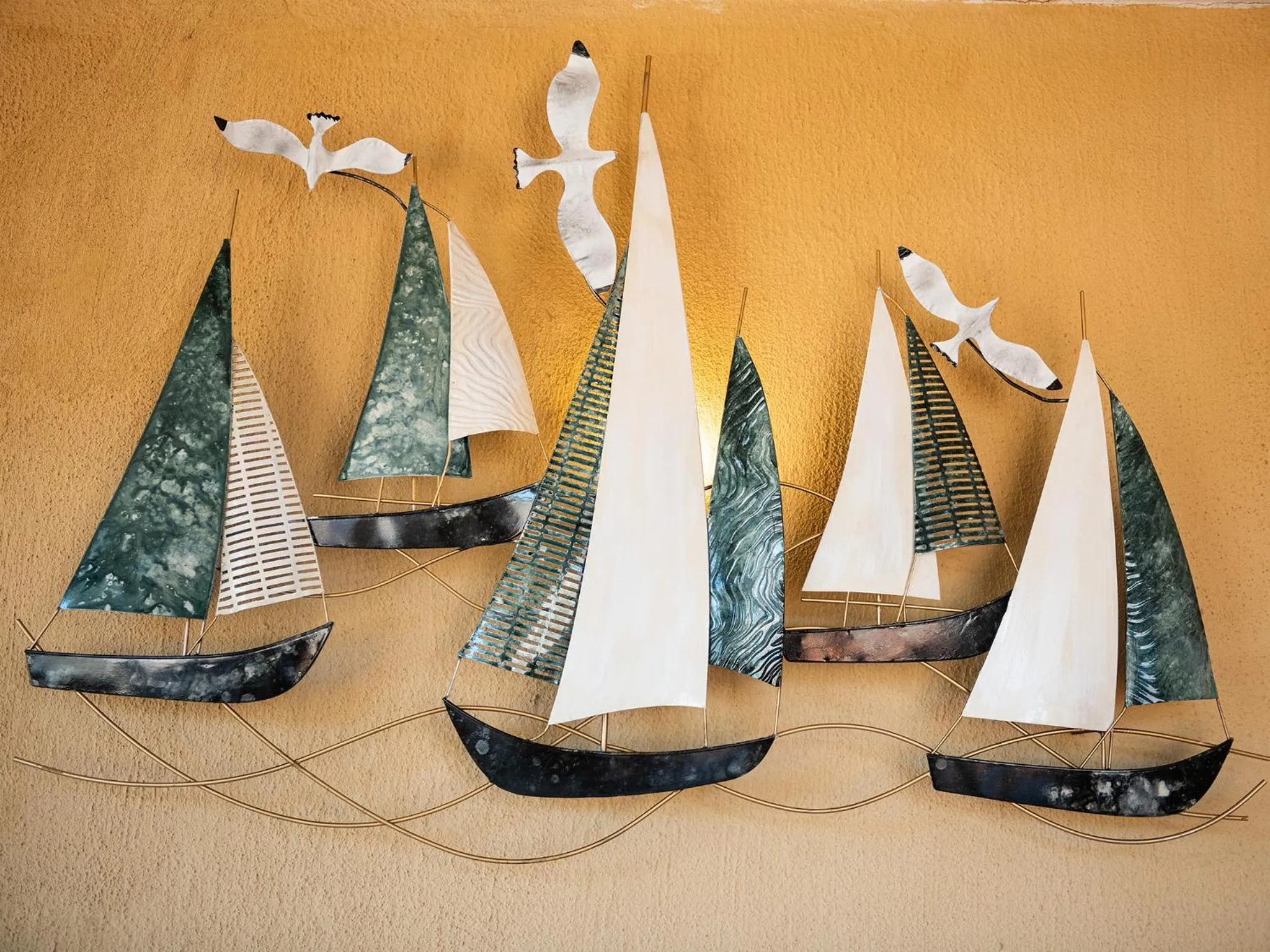 Decorative detail in Gente di Mare