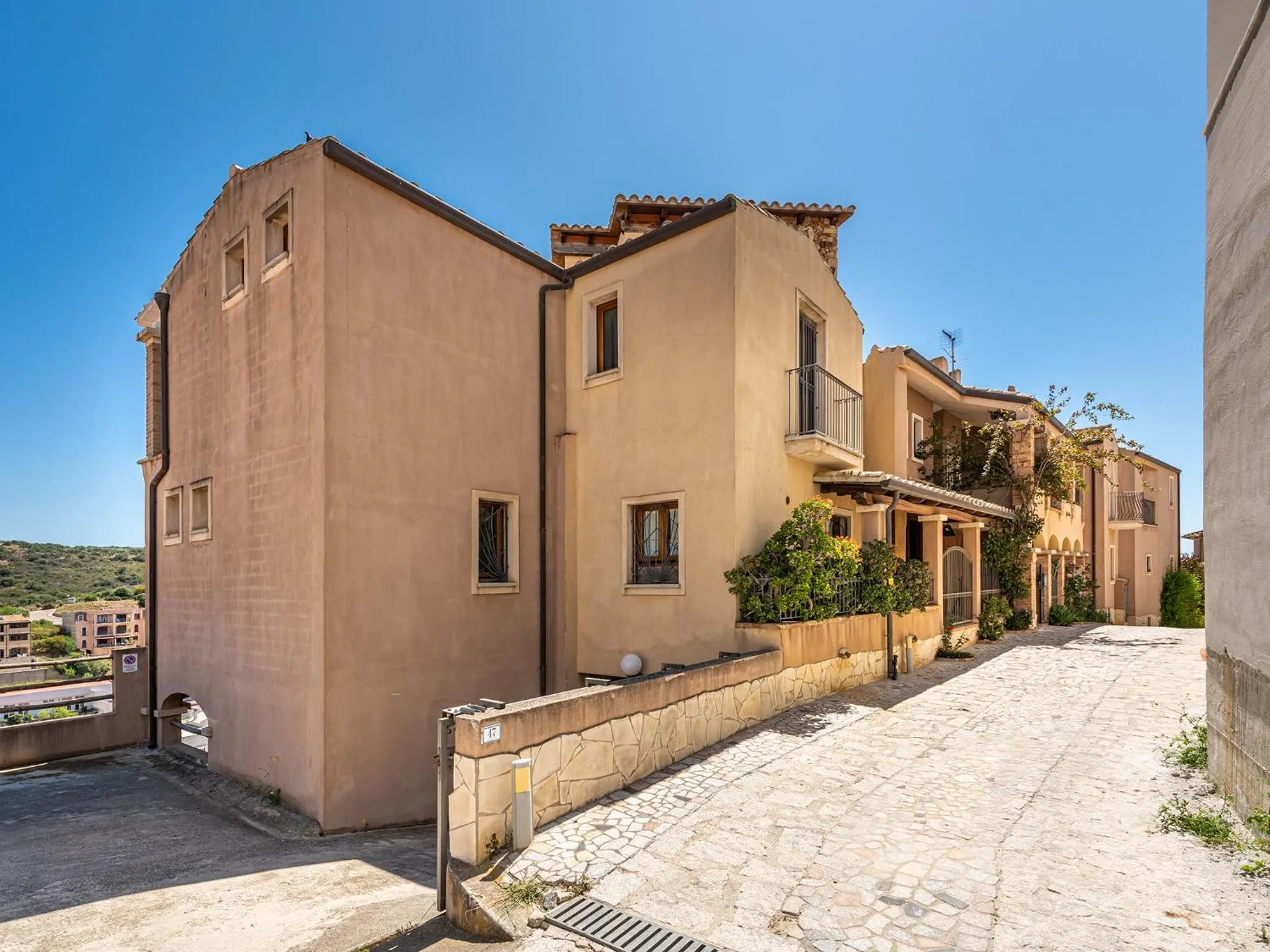 Property building in Gente di Mare