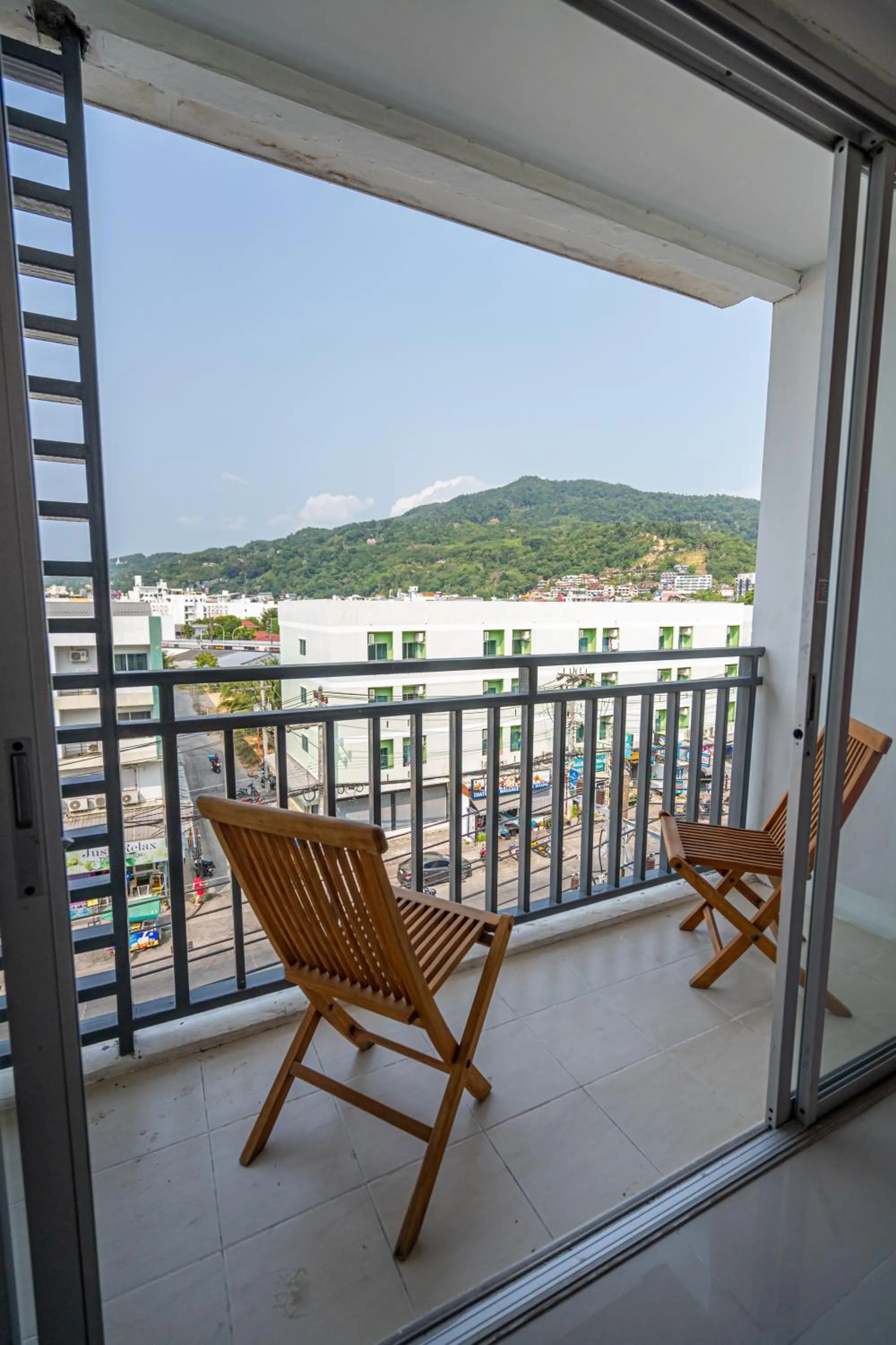 Balcony/Terrace in Santi White House Patong