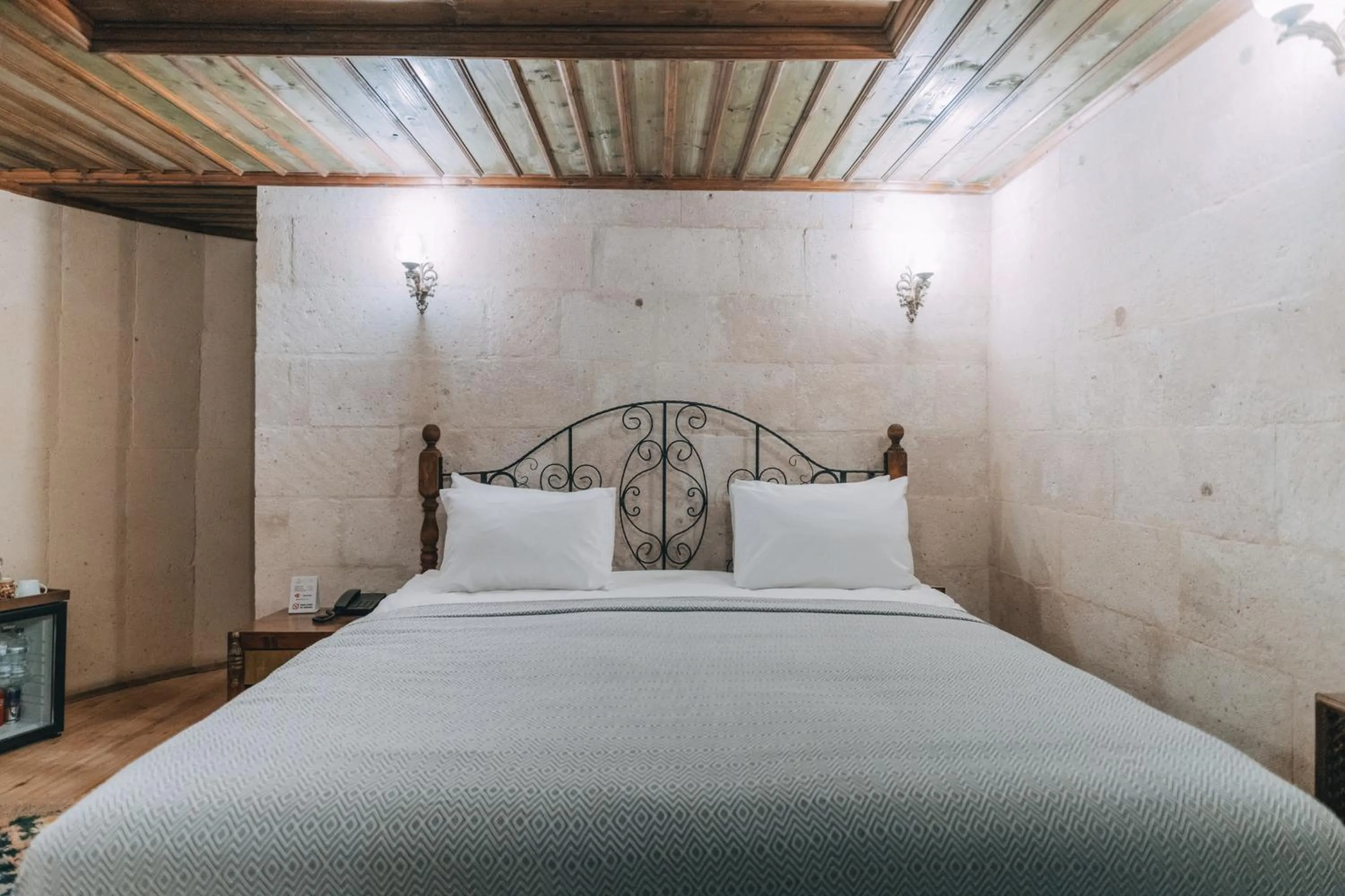 Bed in Sora Cave Hotel