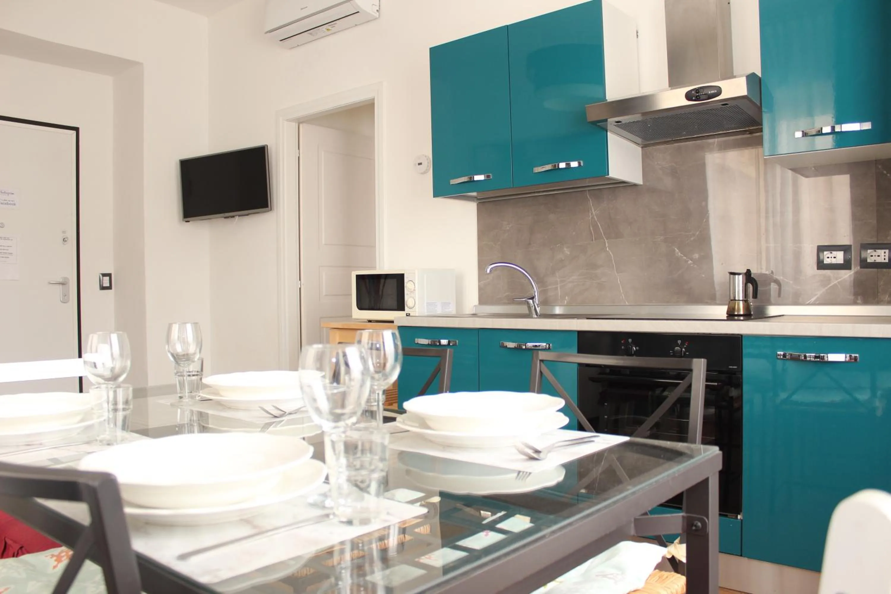 Art Apartment stazione A