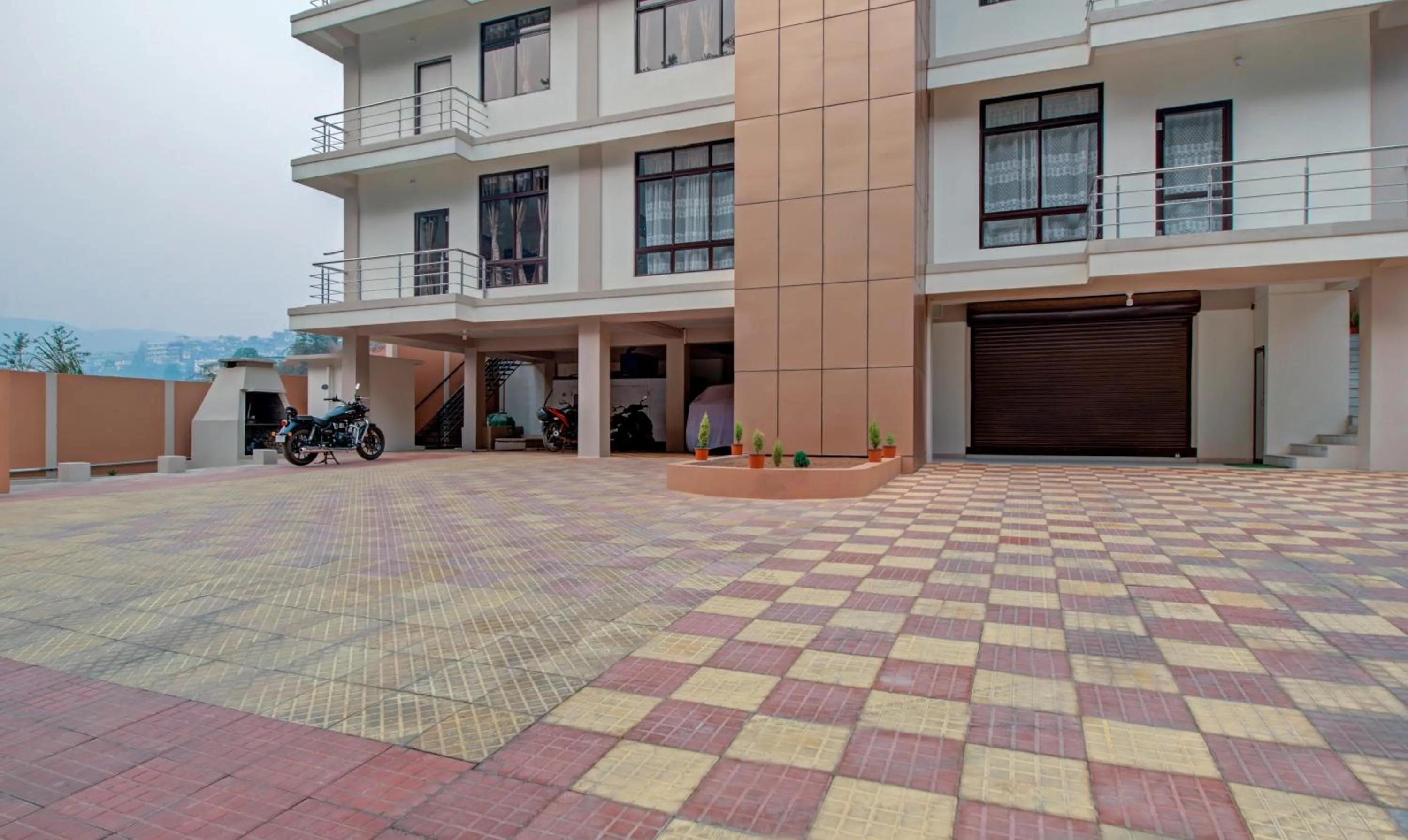 Property building in Treebo Staying Center