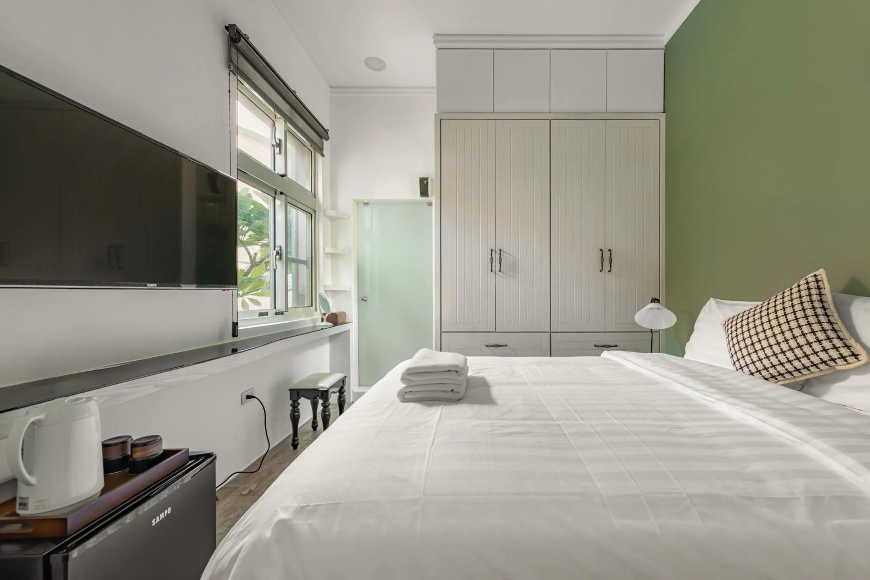 Bed in Sunset Mu Style Inn