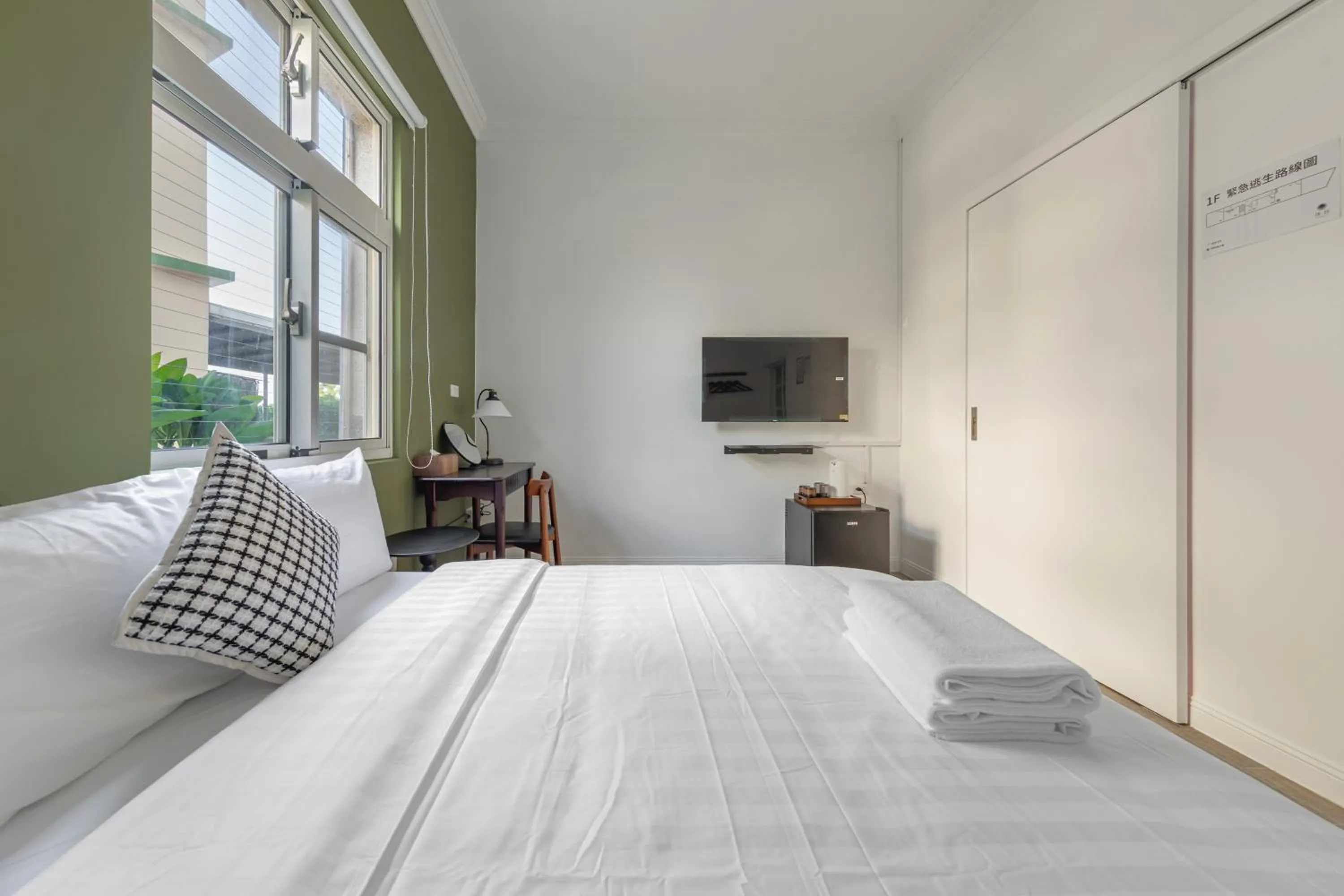 Bed in Sunset Mu Style Inn