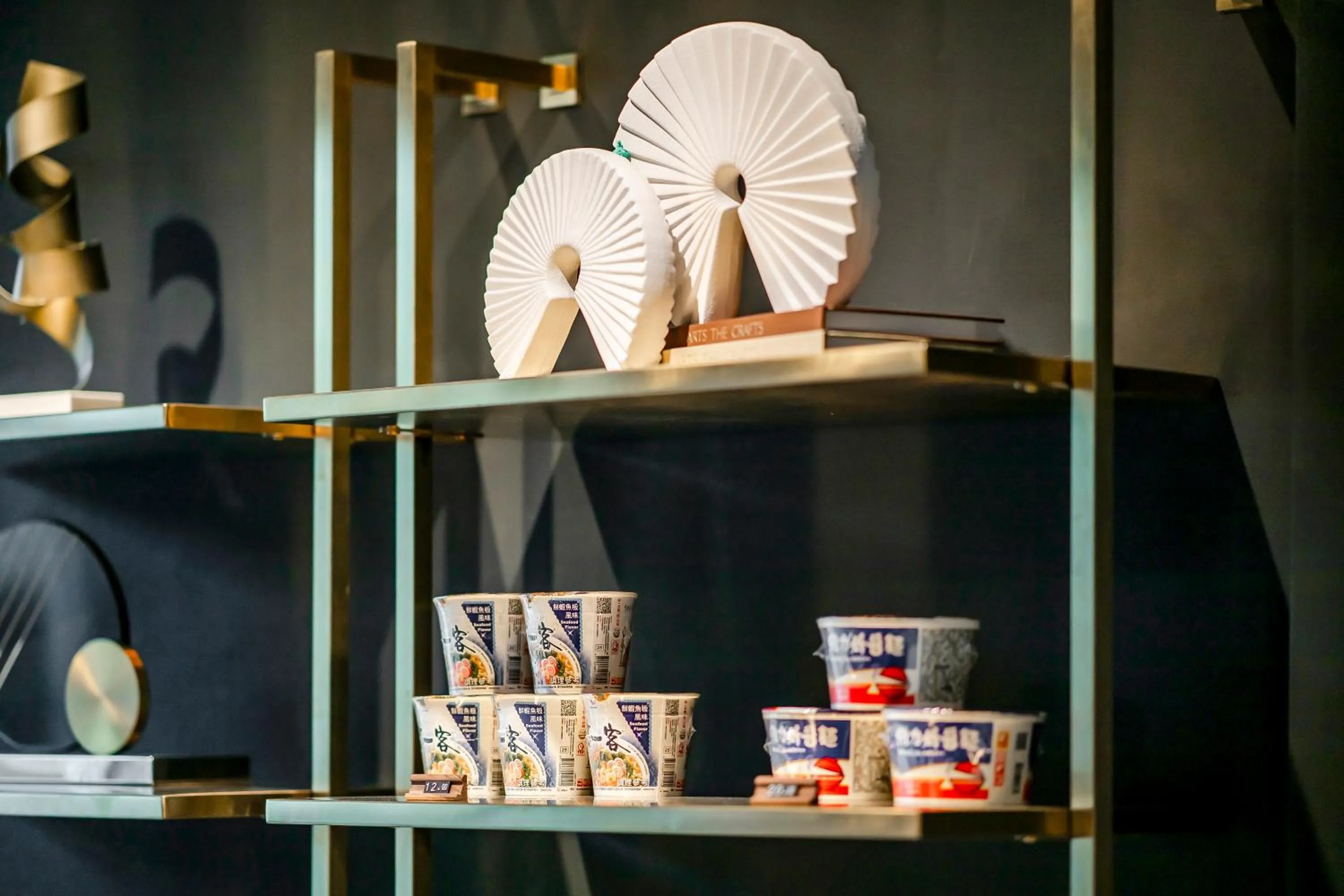 On-site shops in Sunset Mu Style Inn