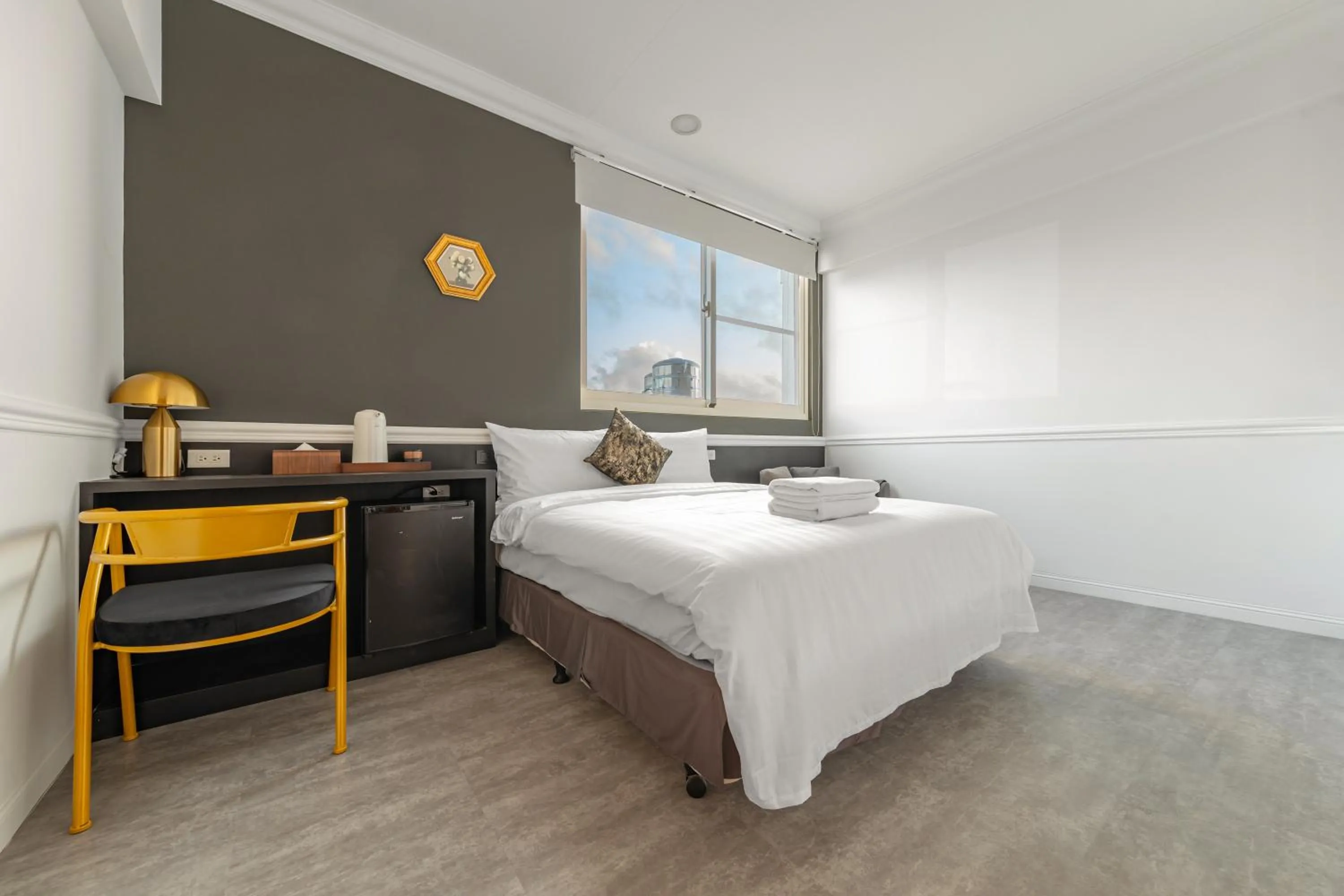 Bed in Sunset Mu Style Inn