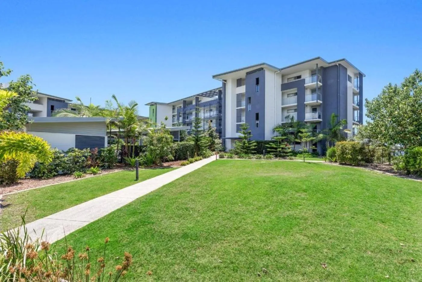 Natural landscape in Broadwater on the Peninsula