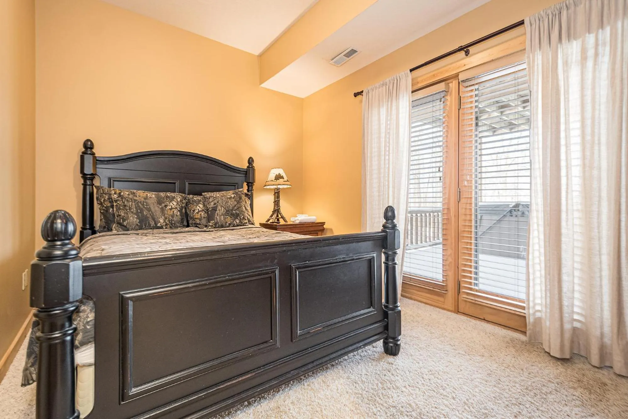 Property building in Montana East