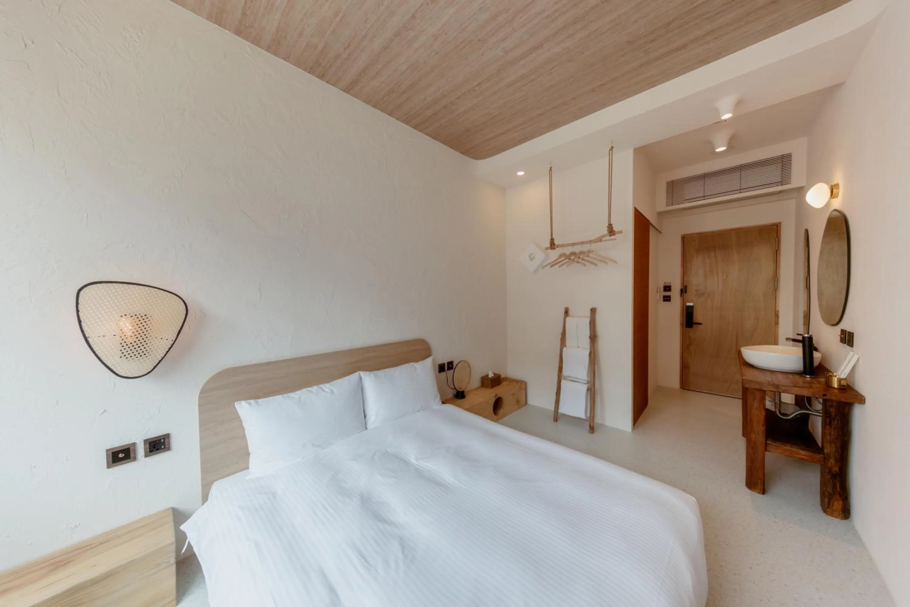 Bed in Just Inn Kaohsiung