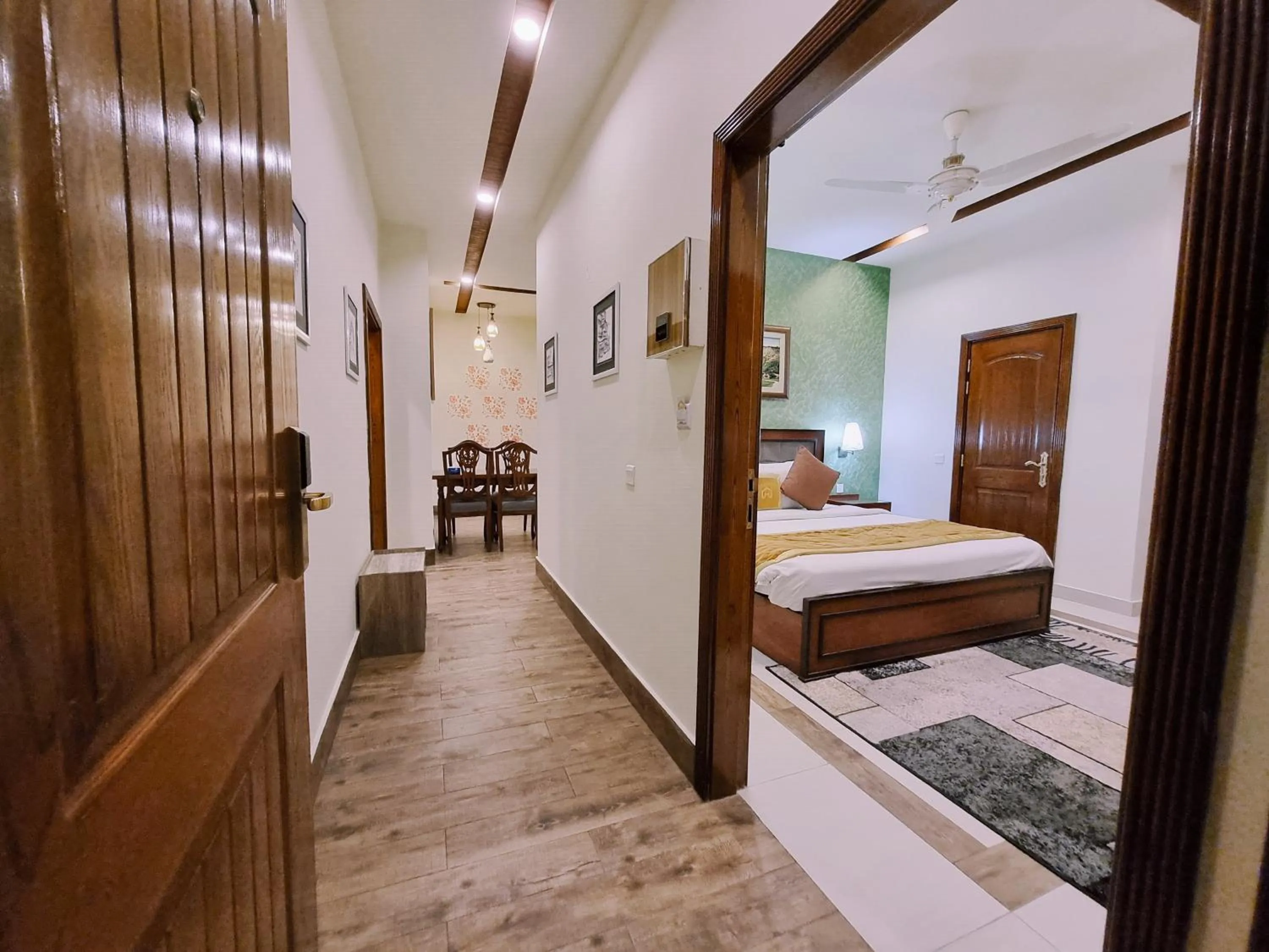 Bed in Hayyat Luxury Hotel Suites