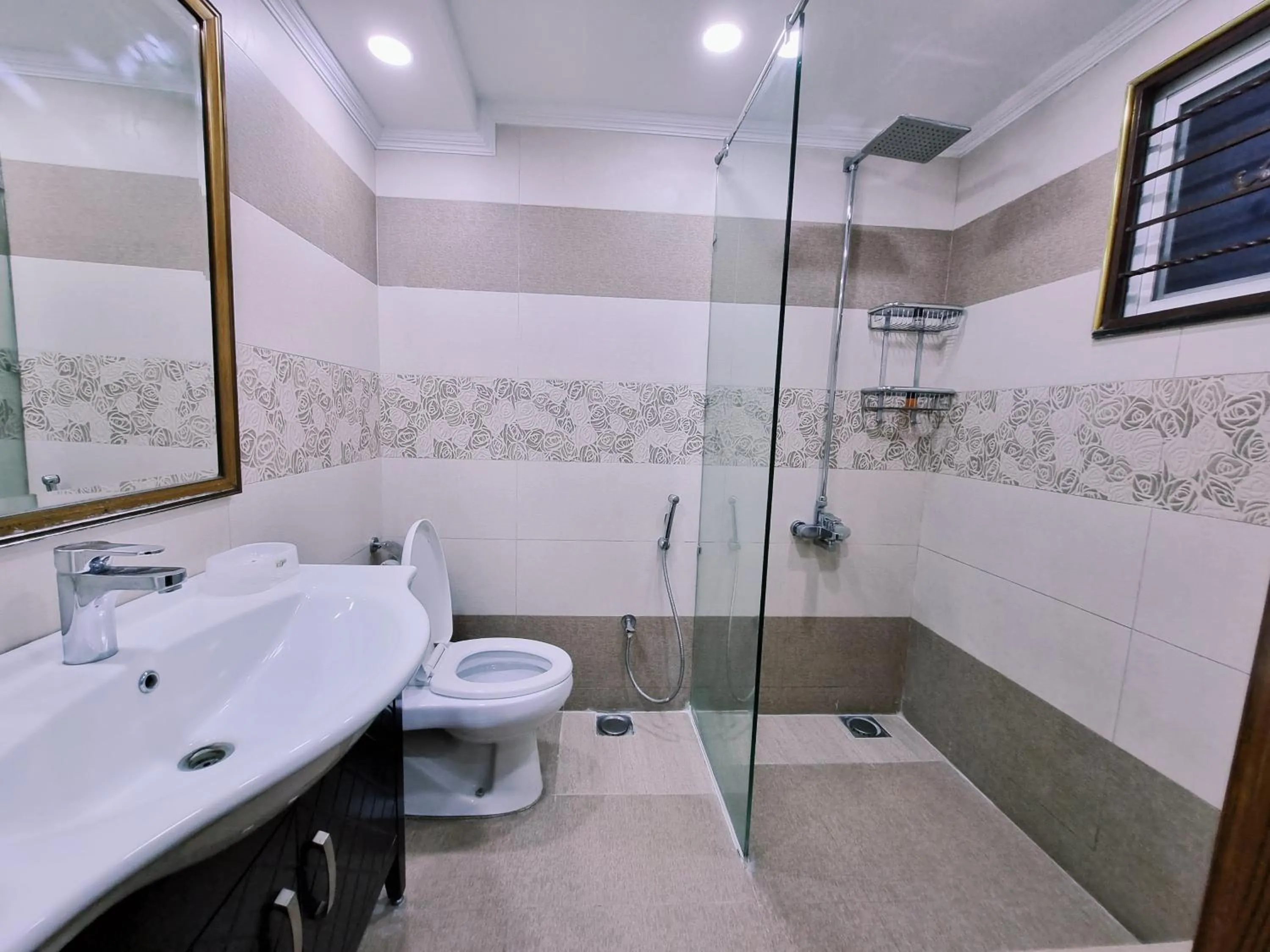 Hayyat Luxury Hotel Suites