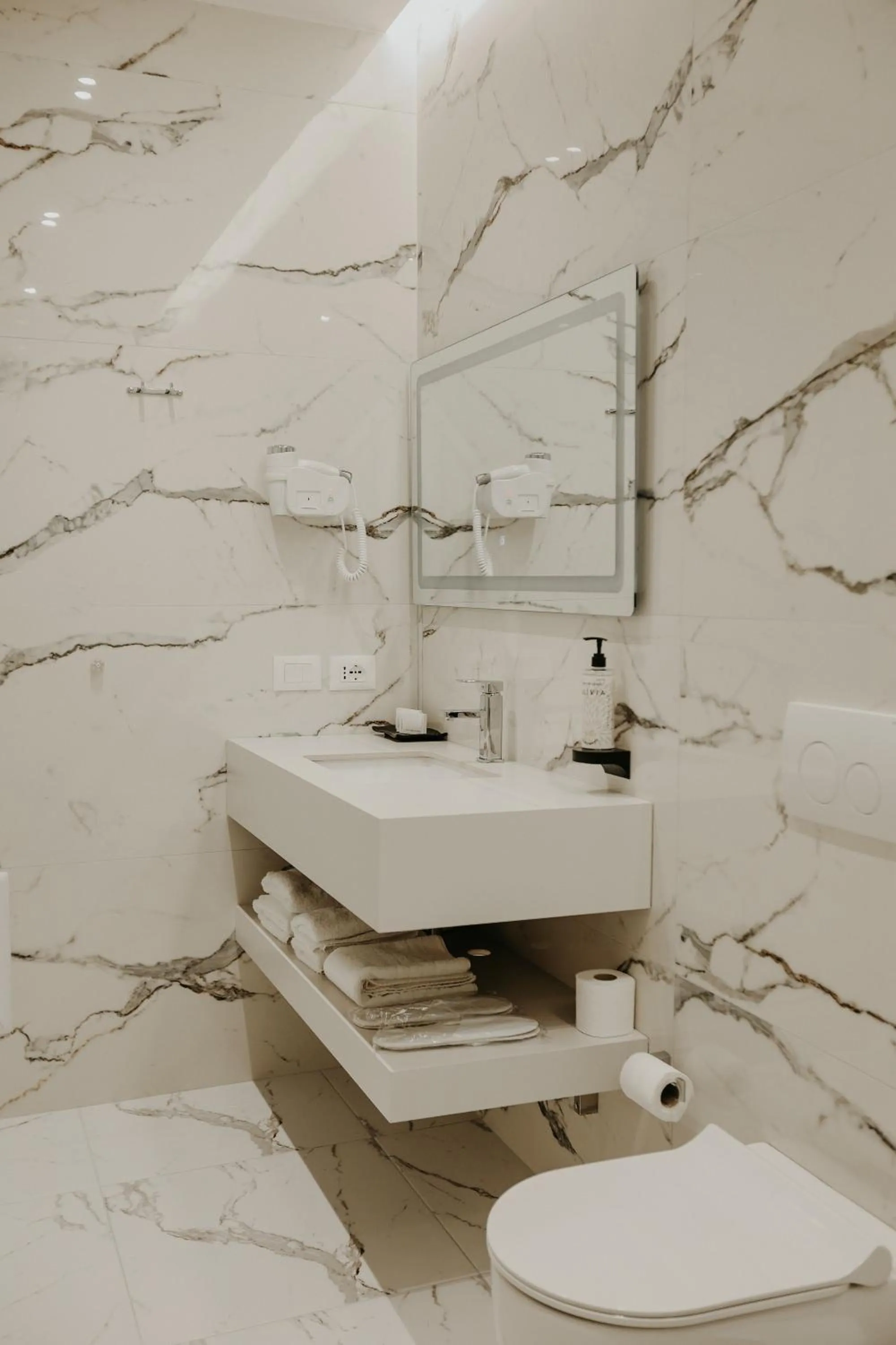 Toilet in Seaside Hotel