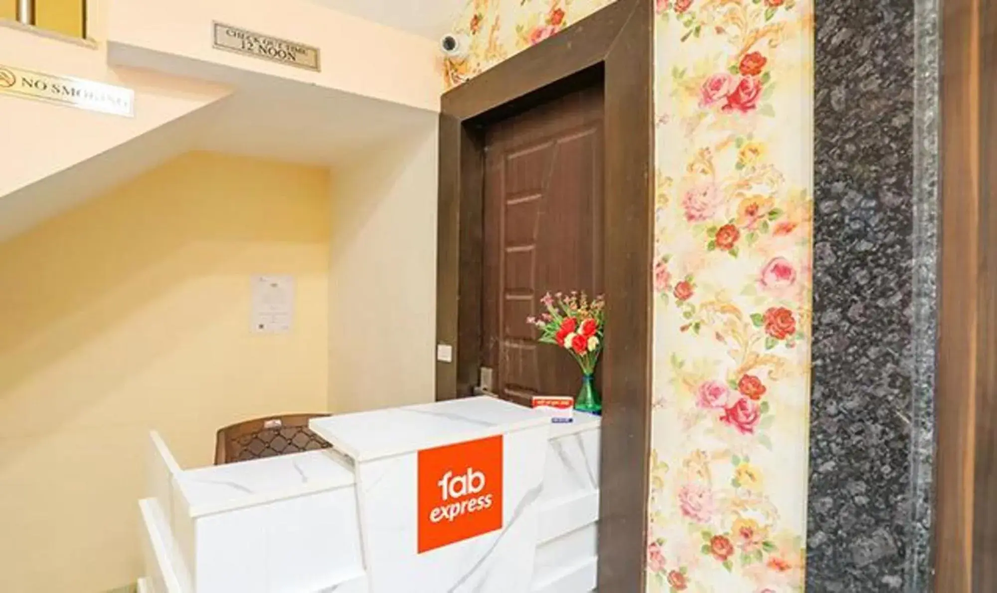 Lobby or reception in FabExpress Namaste Kashi Lobby or reception in FabExpress Namaste Kashi