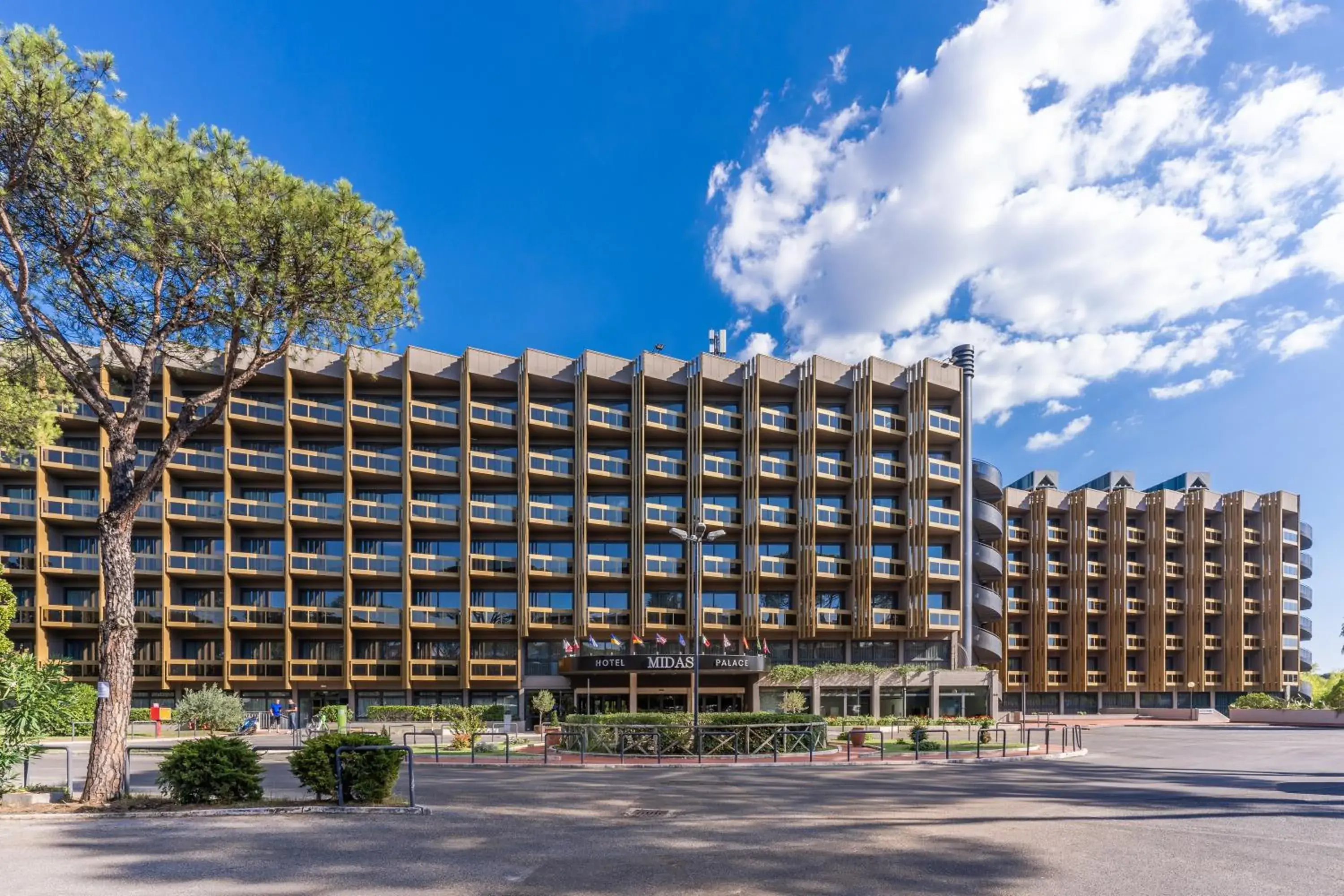 Property building in Hotel Midas Roma - A member of Barcelo Hotel Group Property building in Hotel Midas Roma - A member of Barcelo Hotel Group