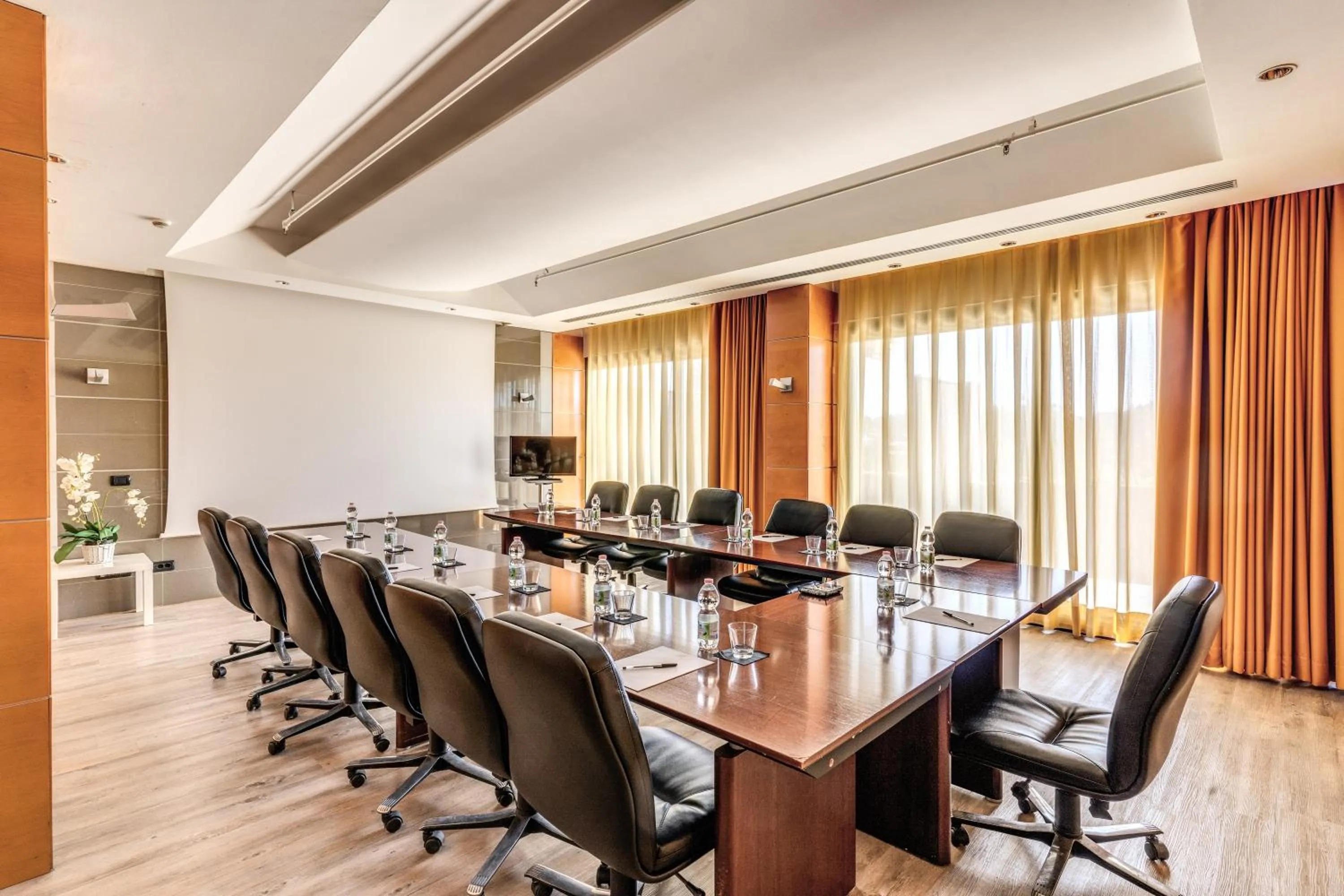 Meeting/conference room in Hotel Midas Roma - A member of Barcelo Hotel Group
