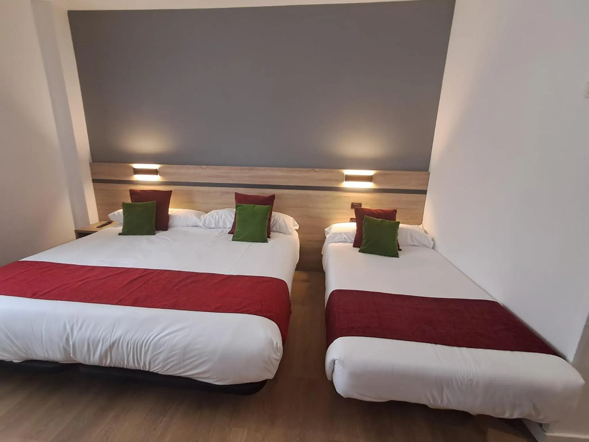Bed in Hotel Alda Malvasía