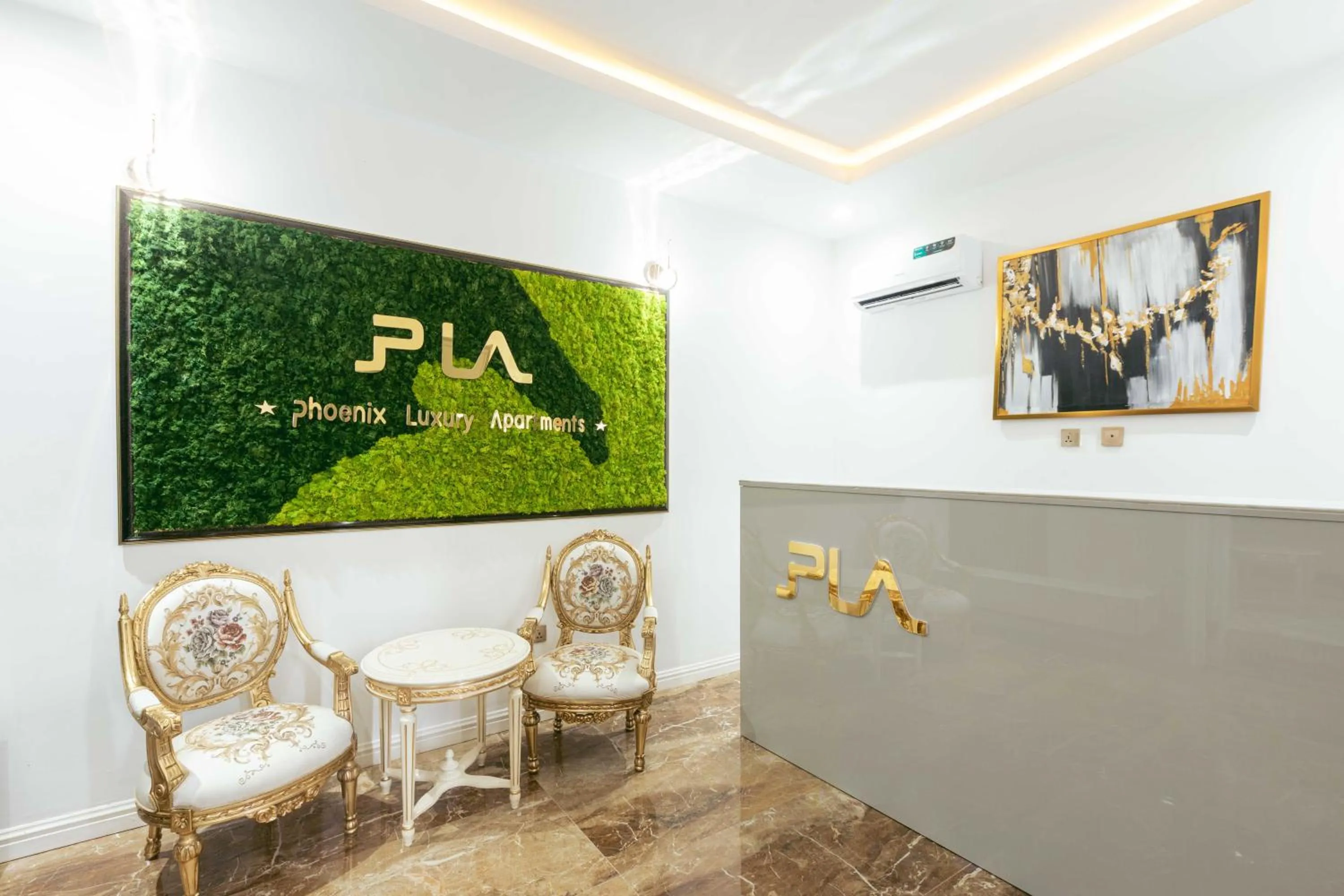 Lobby or reception in Phoenix Luxury Apartments