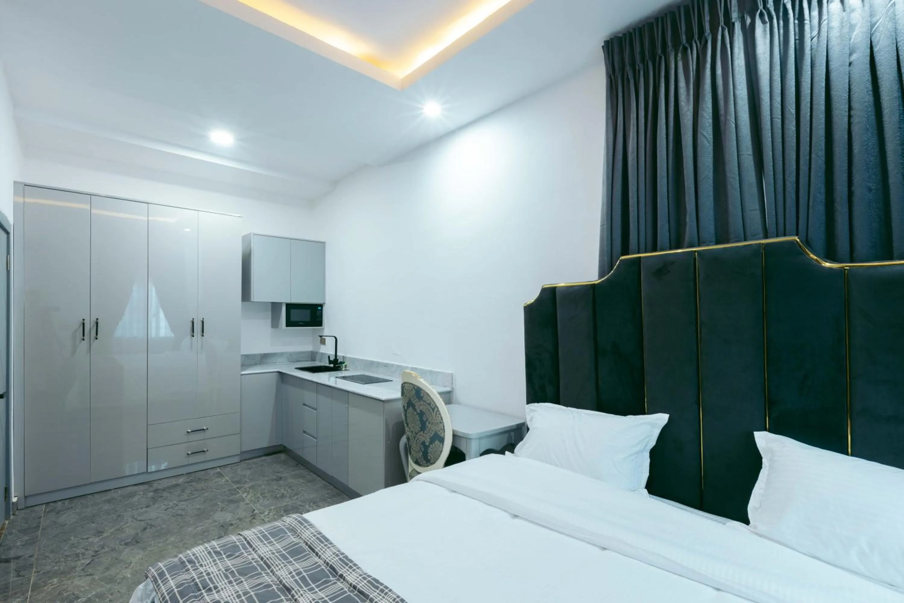 Bed in Phoenix Luxury Apartments