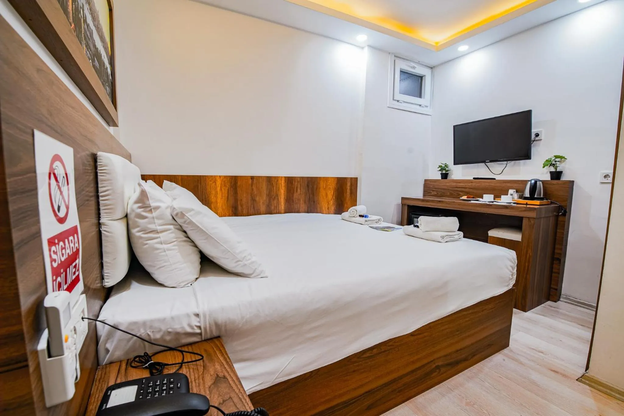 Bed in MITANI SUITES