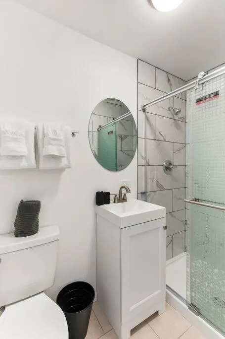 Beacon Hill Retro - Central Location.