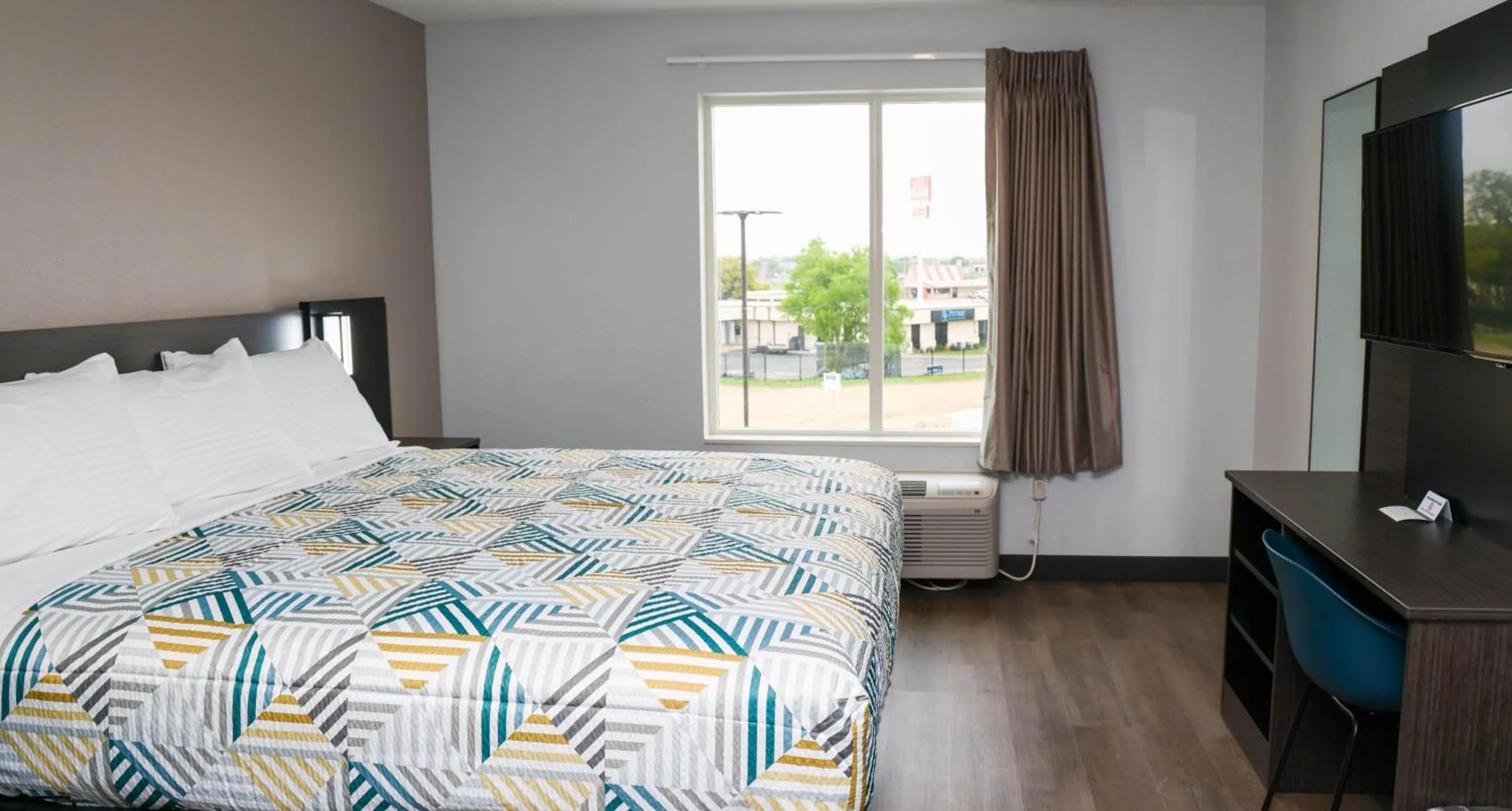 Bed in Studio 6 Fort Worth TX Lake Worth