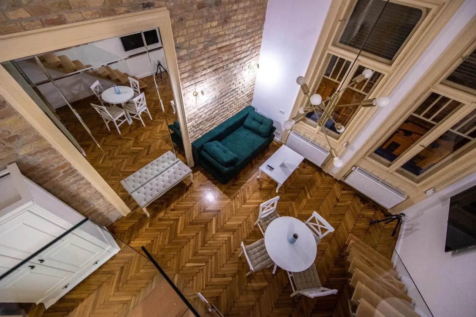 Deluxe Queen Suite in VISAJ Deluxe Downtown Deluxe Queen Suite in VISAJ Deluxe Downtown