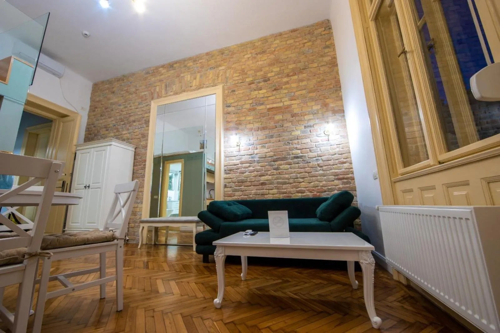 Living room in VISAJ Deluxe Downtown