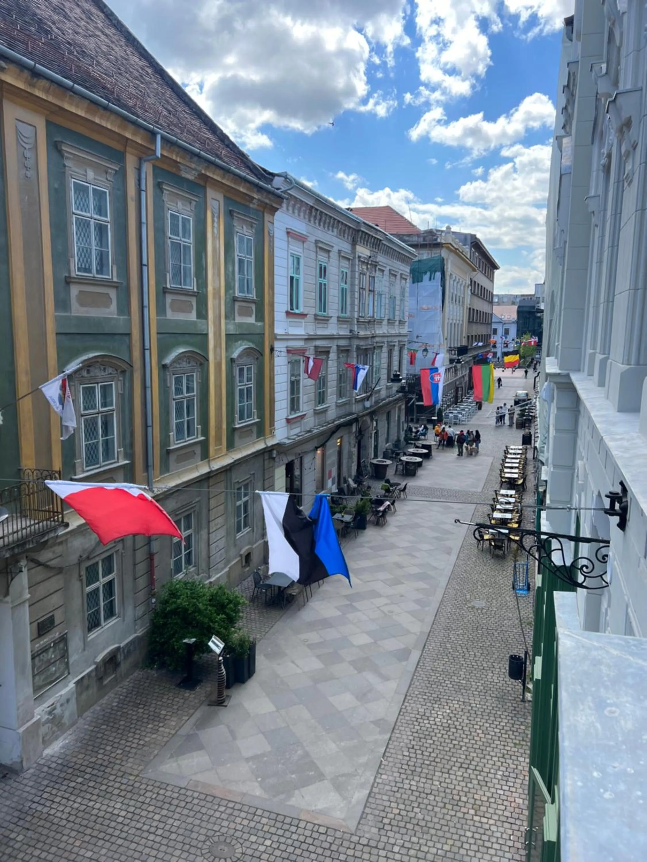 Neighbourhood in VISAJ Deluxe Downtown