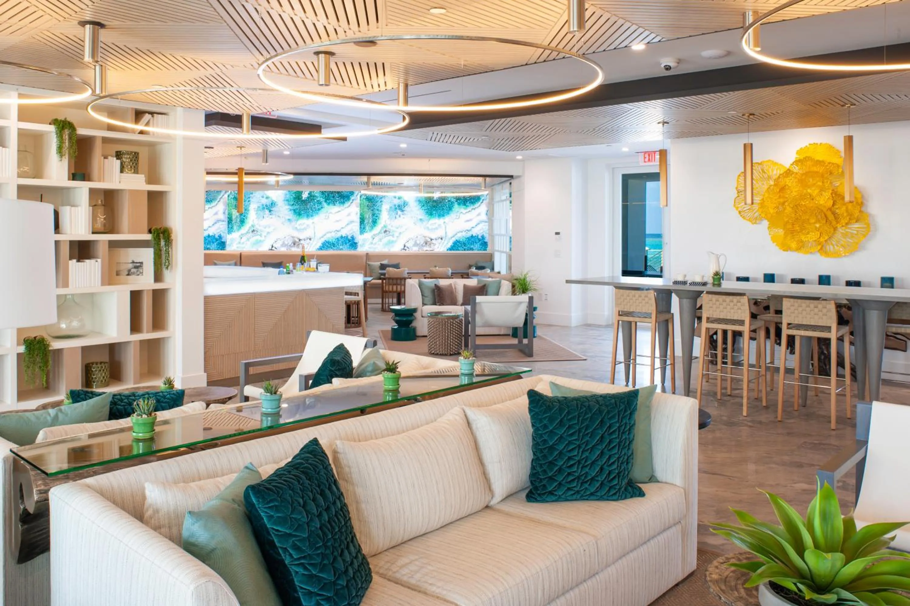 Club Suites at Rum Point