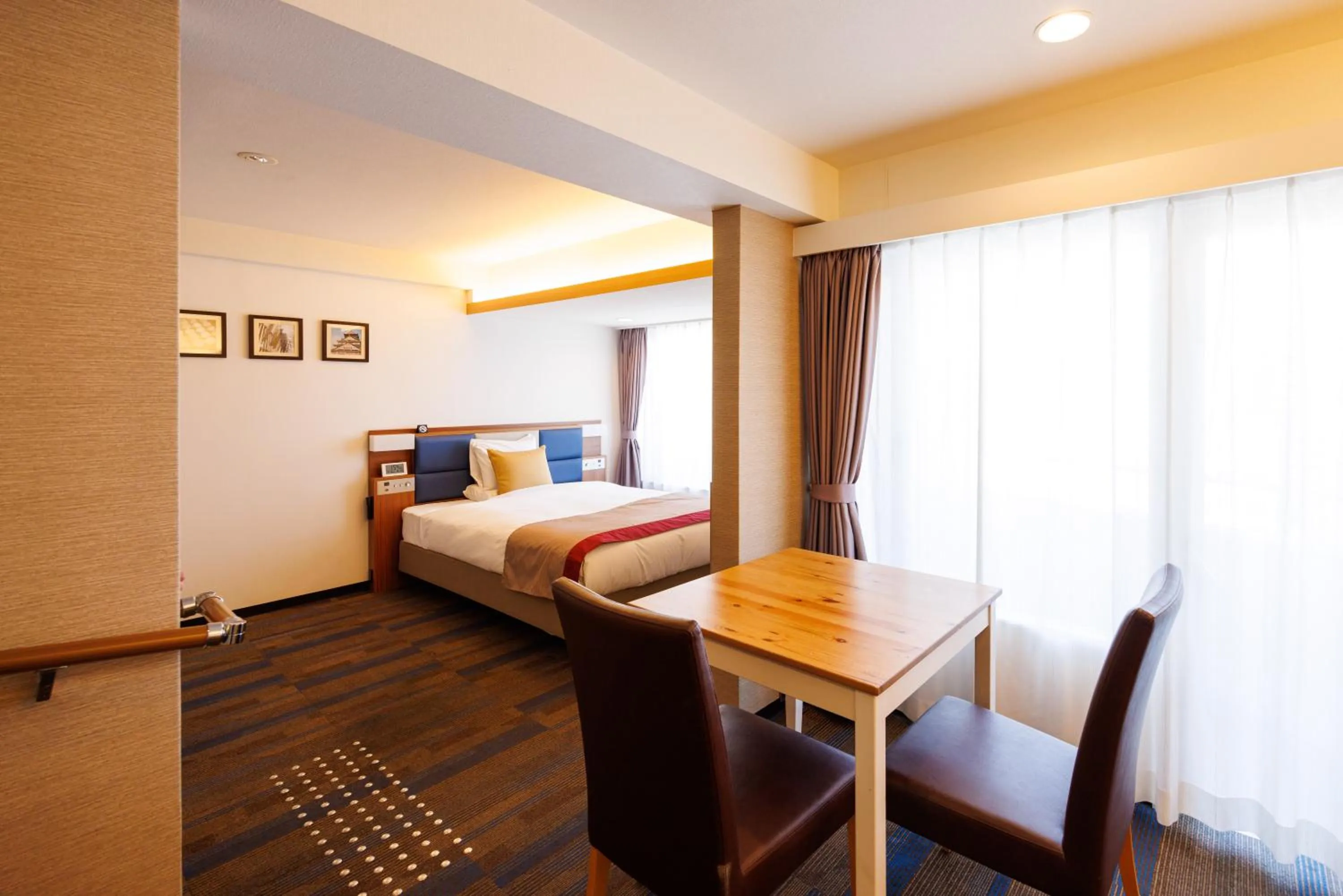 Bed in Floral Hotel East Shinsaibashi