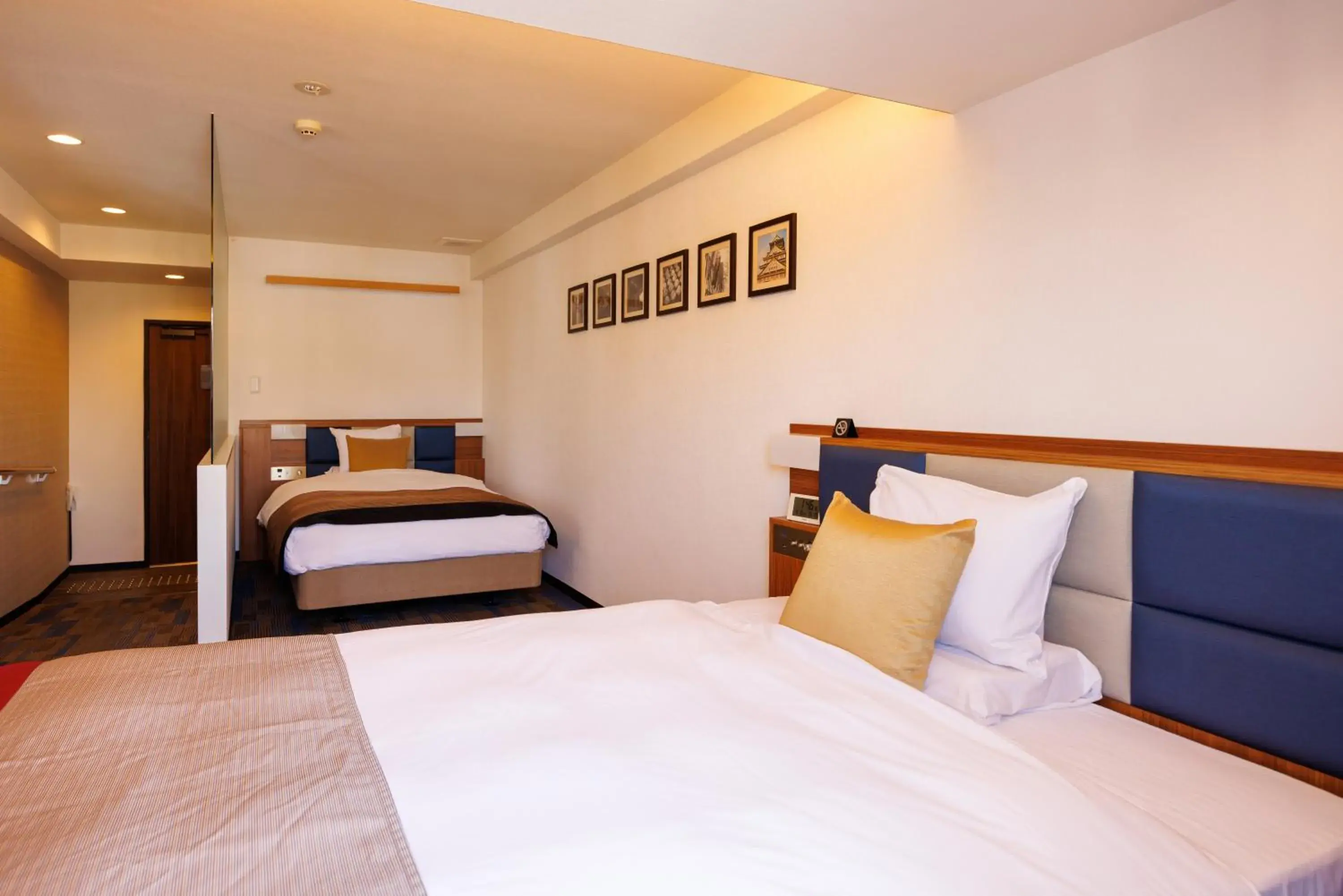 Family Room - Disability Access in Floral Hotel East Shinsaibashi Family Room - Disability Access in Floral Hotel East Shinsaibashi