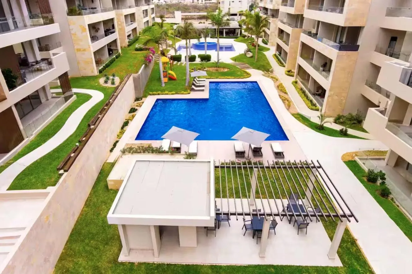 Loft con balcón privado, estacionamiento gratis - Un oasis en Los Cabos