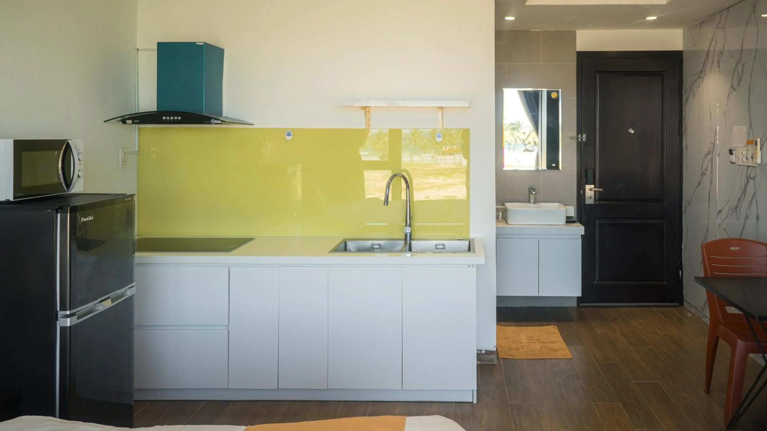 stove in Horizon Front Beach Hotel Danang